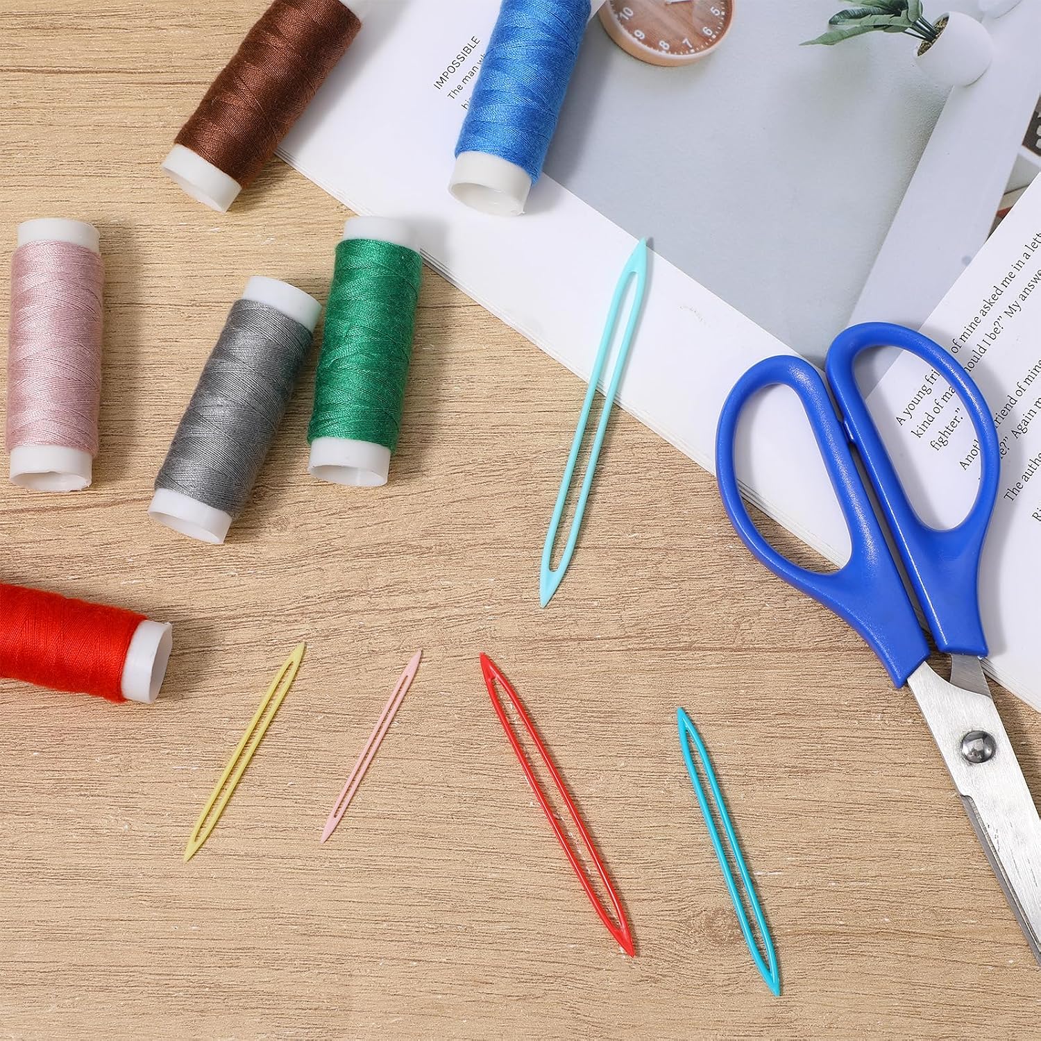 10 Pcs Large Eye Yarn Needle, Plastic Crochet Needles for Yarn, Thick Bulky Tapestry Weaving Darning Needle, Finishing Yarns Needles for Sewing Weaving Knitting(Multi Colors)