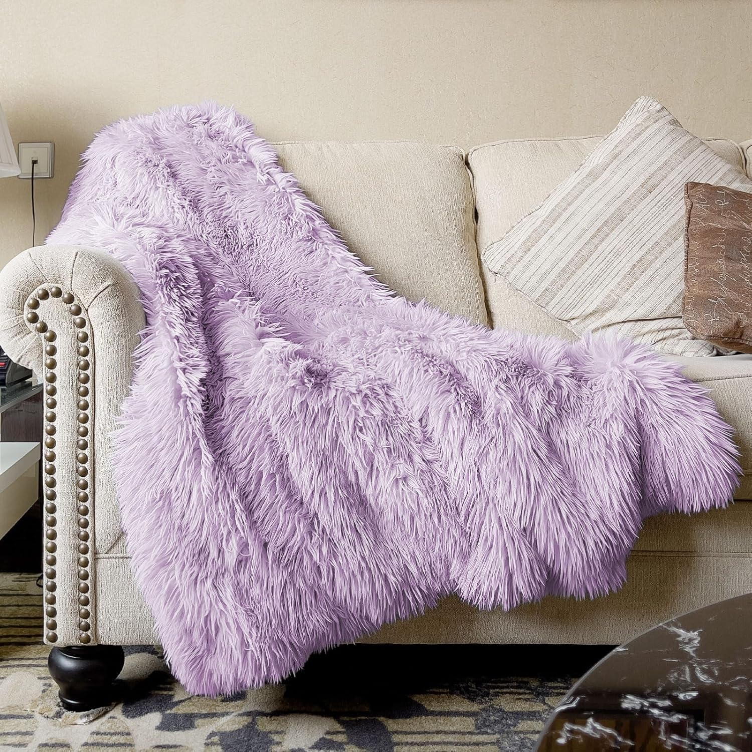 JONIYEAR Extra 2.8" Long Hair Fluffy Faux Fur Throw Blanket 50" x 60",Luxury Soft Decorative Fuzzy Furry Blankets for Couch, Cozy Plush Shaggy Blankets for Sofa Bed, Cute Lovely Blanket for Pet,Purple - Image 6
