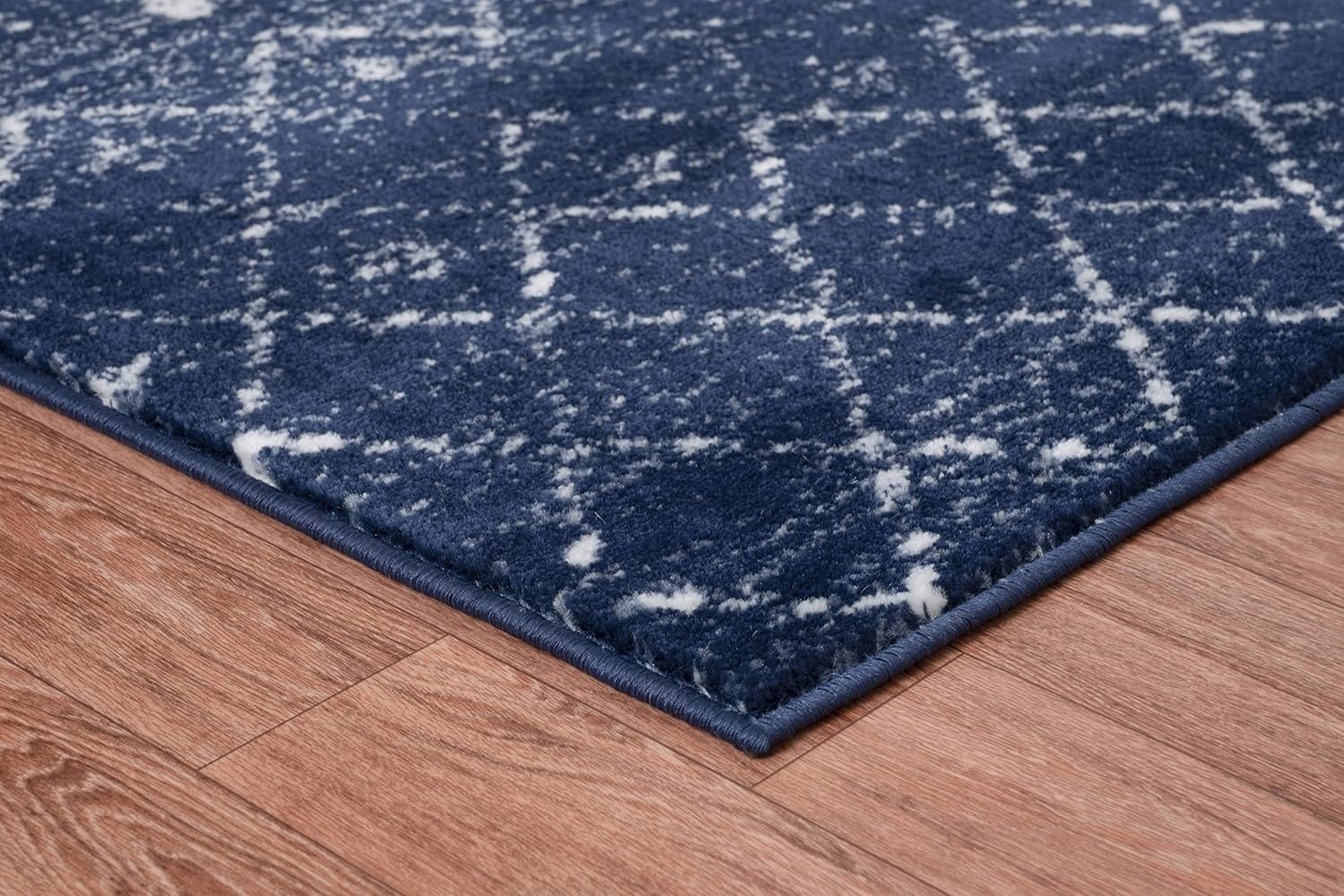 Adiva Rugs Modern Transitional Area Rug with Border, Soft Short Medium Pile, Style Pattern Traditional Carpets, Persian Home Decor, Floor Decoration Mat 2586A (Navy, 2'-6" x 5')