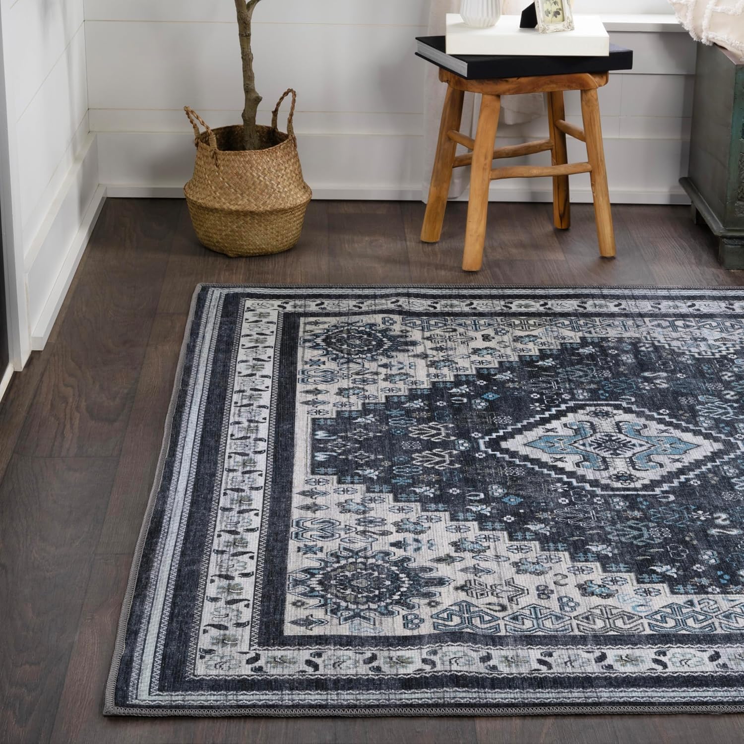 JONATHAN Y Machine Washable Indoor Area Rug 3X5 Navy/Light Gray, Dalyan Geometric Medallions for Living Room, Bedroom, Kitchen, Office, Easy-Cleaning, Pet-Friendly, Non-Shedding WSH101D-3