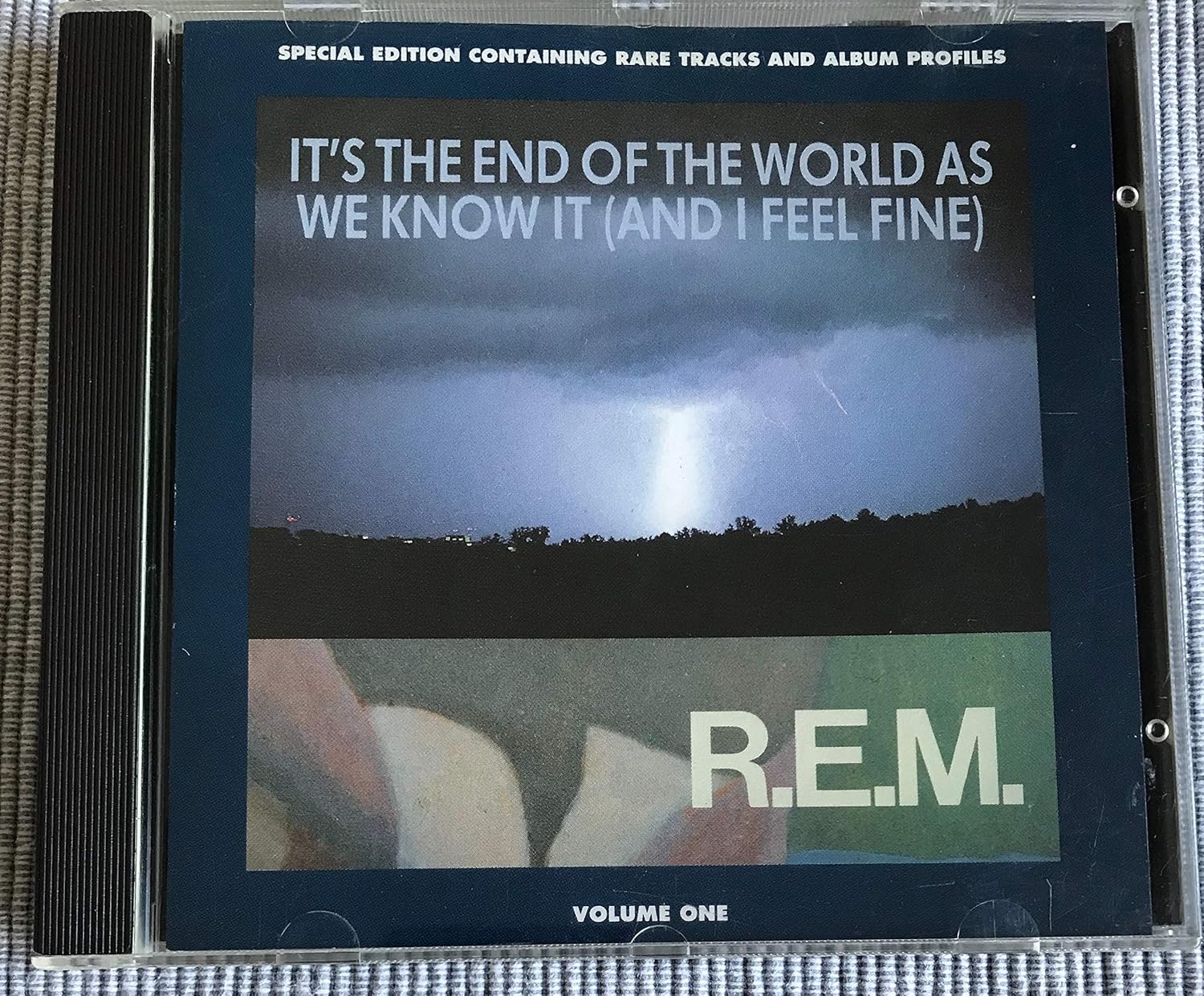 It's The End Of The World - Volume 1: REM: Amazon.ca: Music