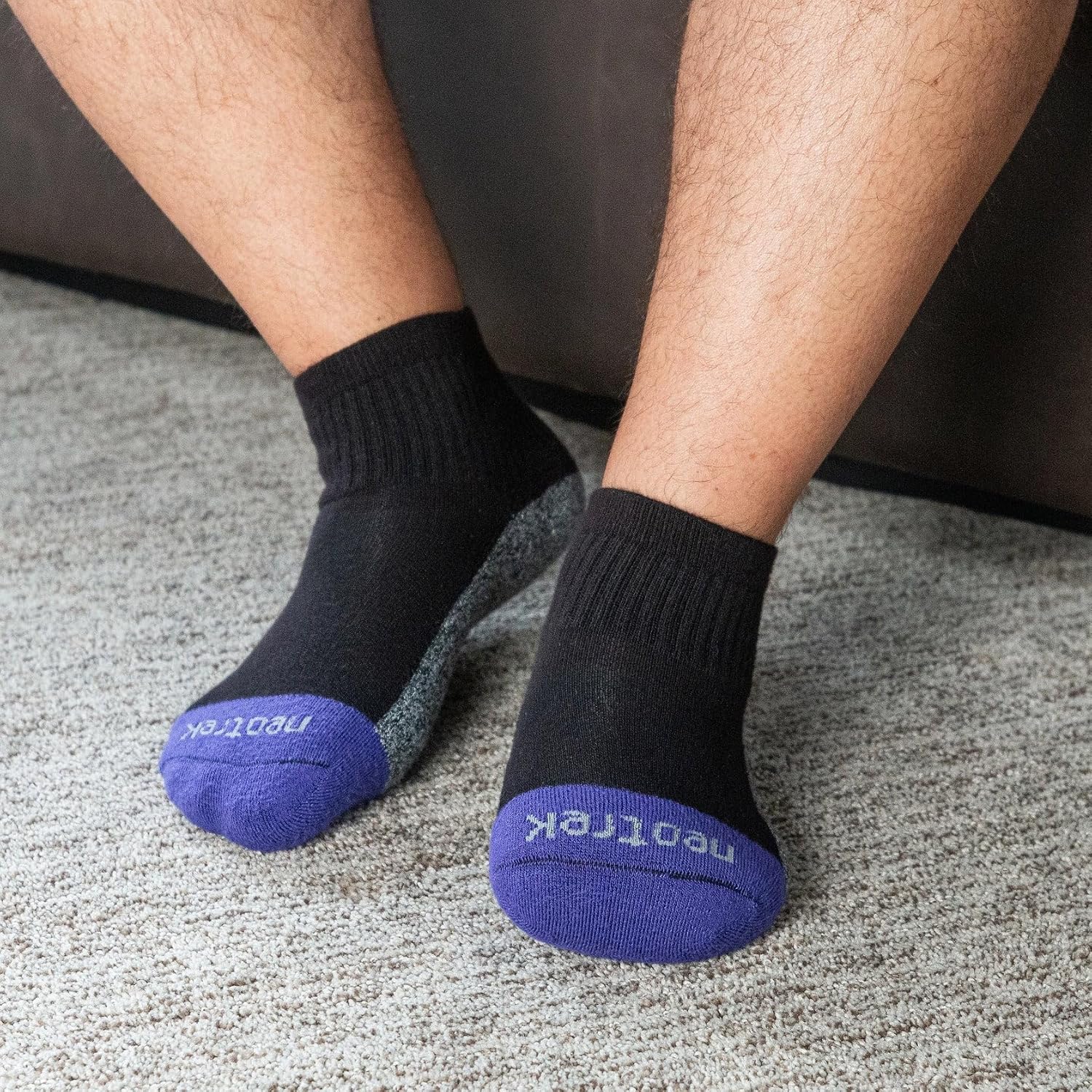 Transmet Qtr Crew Socks: Mixed Pair for Partial-Foot Amputees (1 Transmet & 1 Standard Sock Per Pair) (3pk)