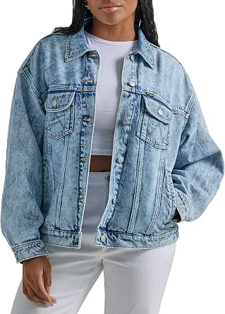 Wrangler Women's Relaxed Fit Girlfriend Denim Jacket