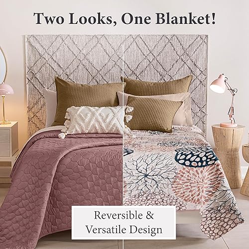 Miniatura 7 de Vianney Novo Hearts - Juego de edredón tamaño Queen, mantas reversibles y acogedoras en bonito diseño de corazones pequeños con rosa bebé sólido en