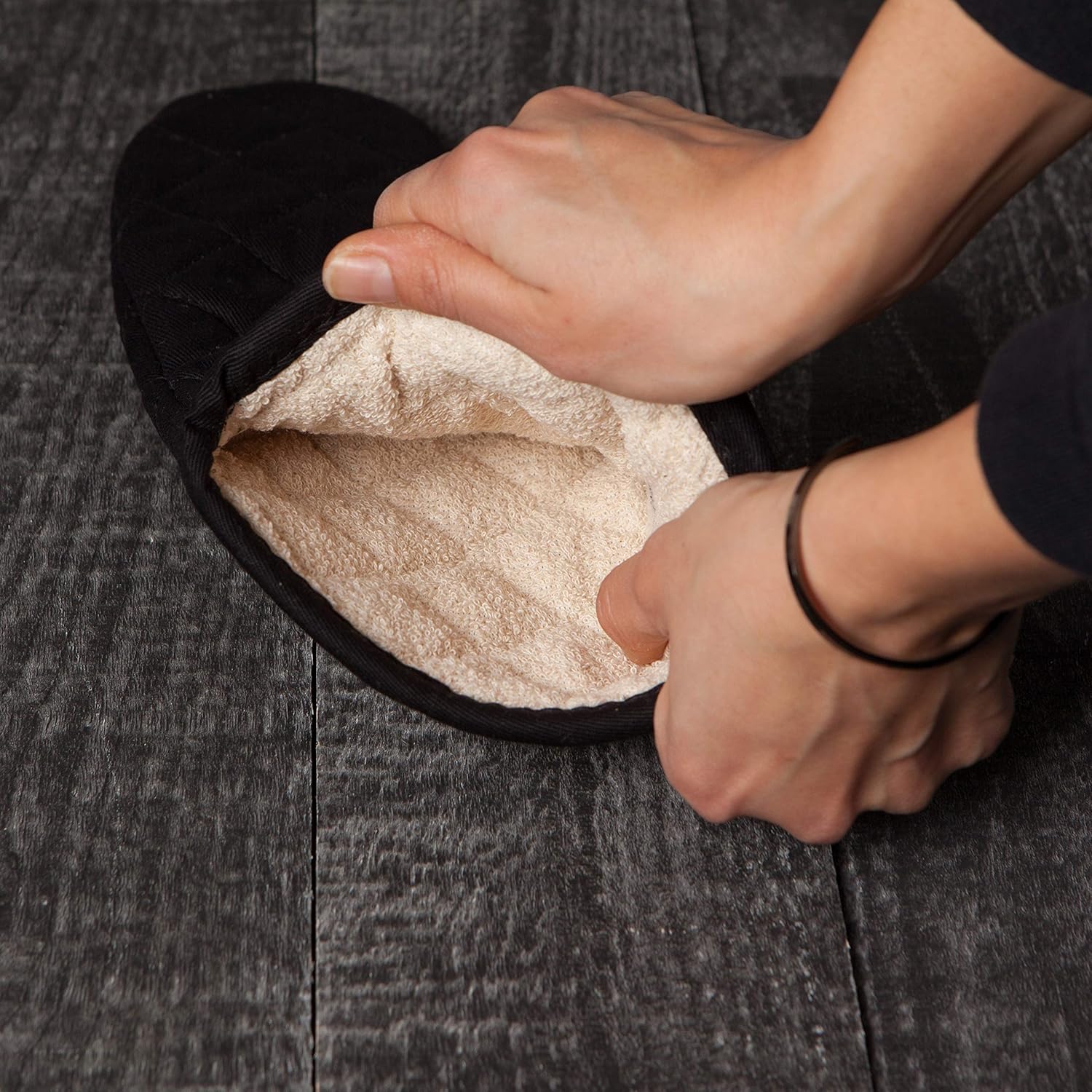 Now Designs Basic Oven Mitt, Black - 6.5 x 13 in | Set of 2