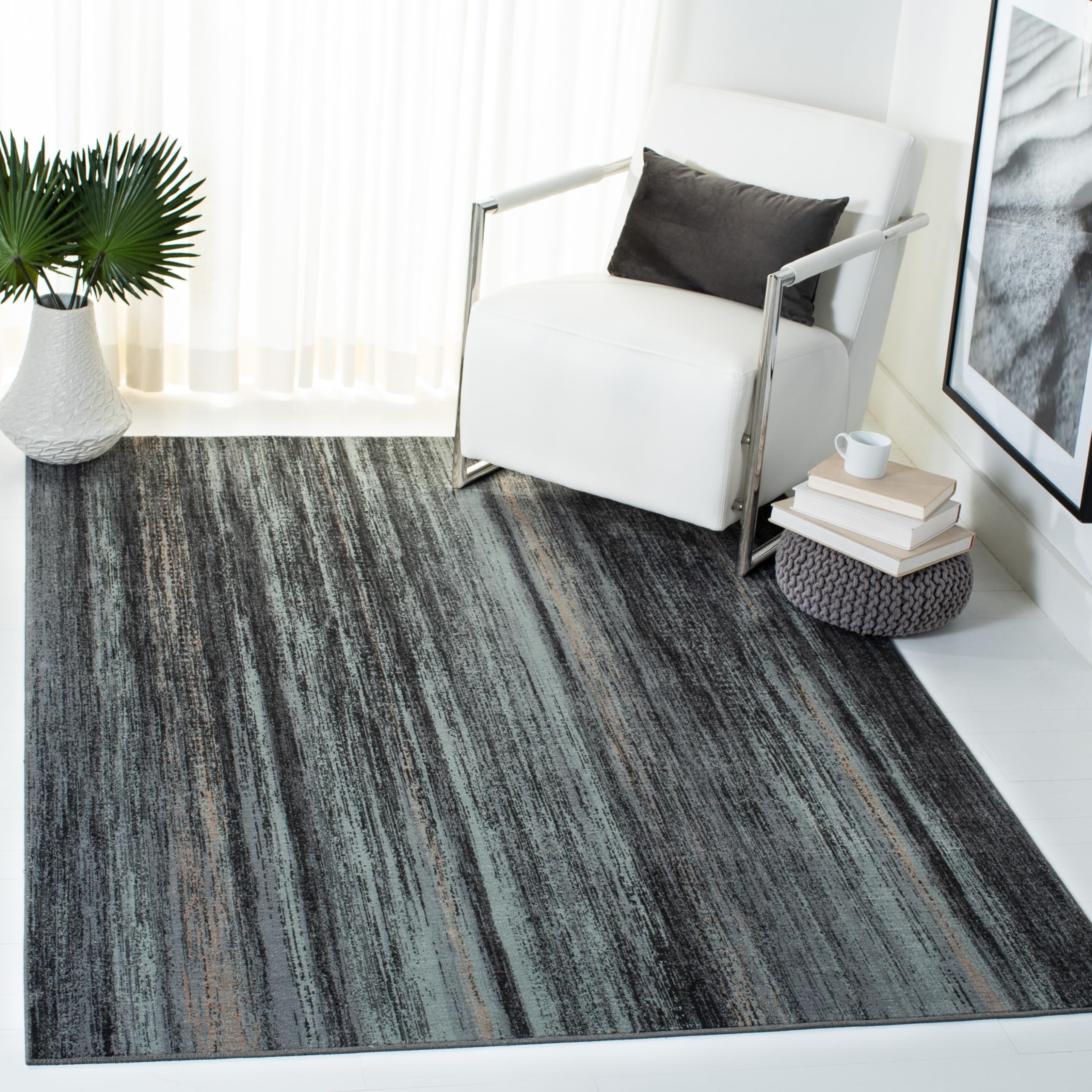 Tapis traditionnel Safavieh en velours ras, élégance vintage fusain