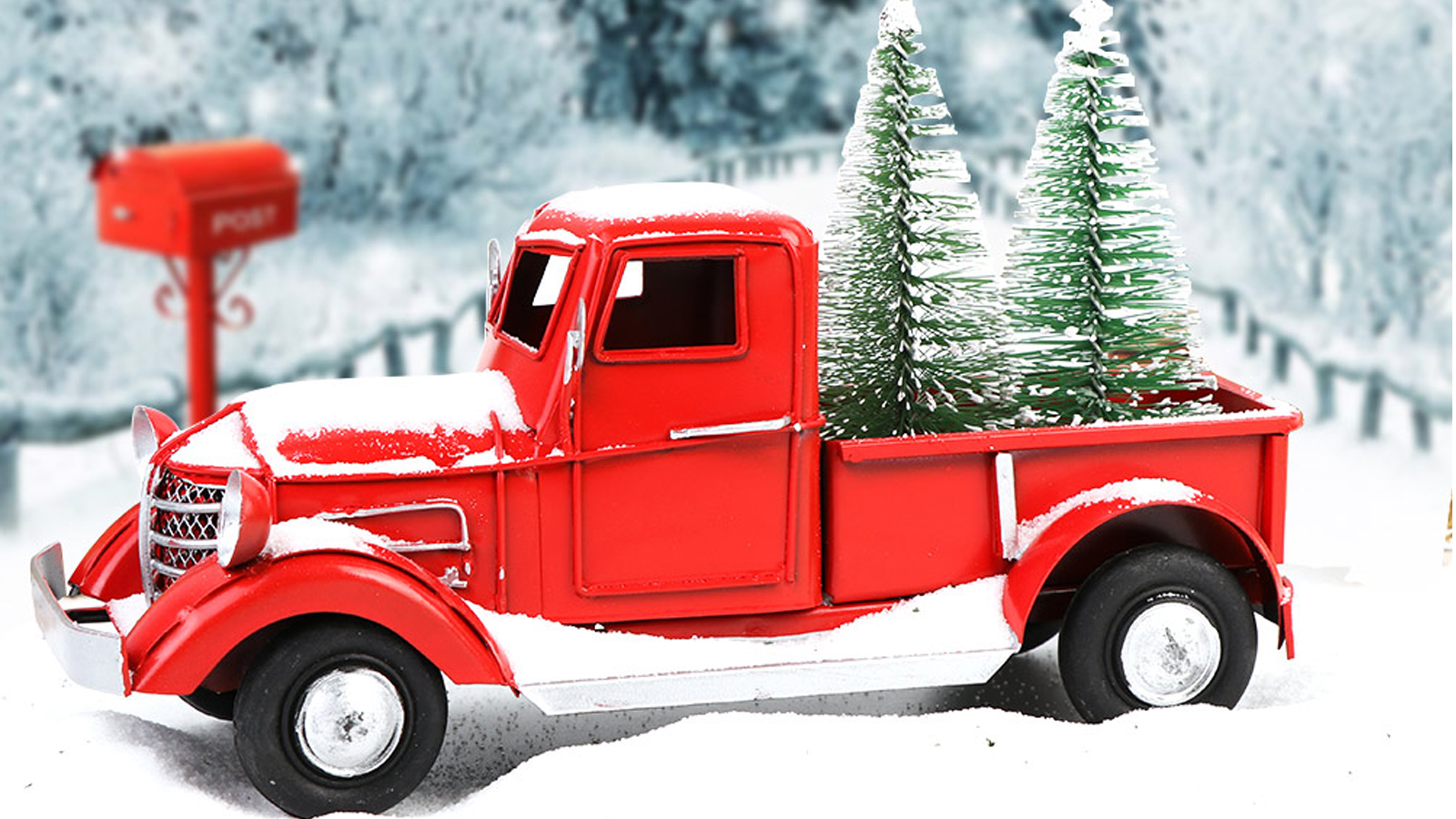 Amazon.com: OurWarm Christmas Vintage Red Truck with 2pcs