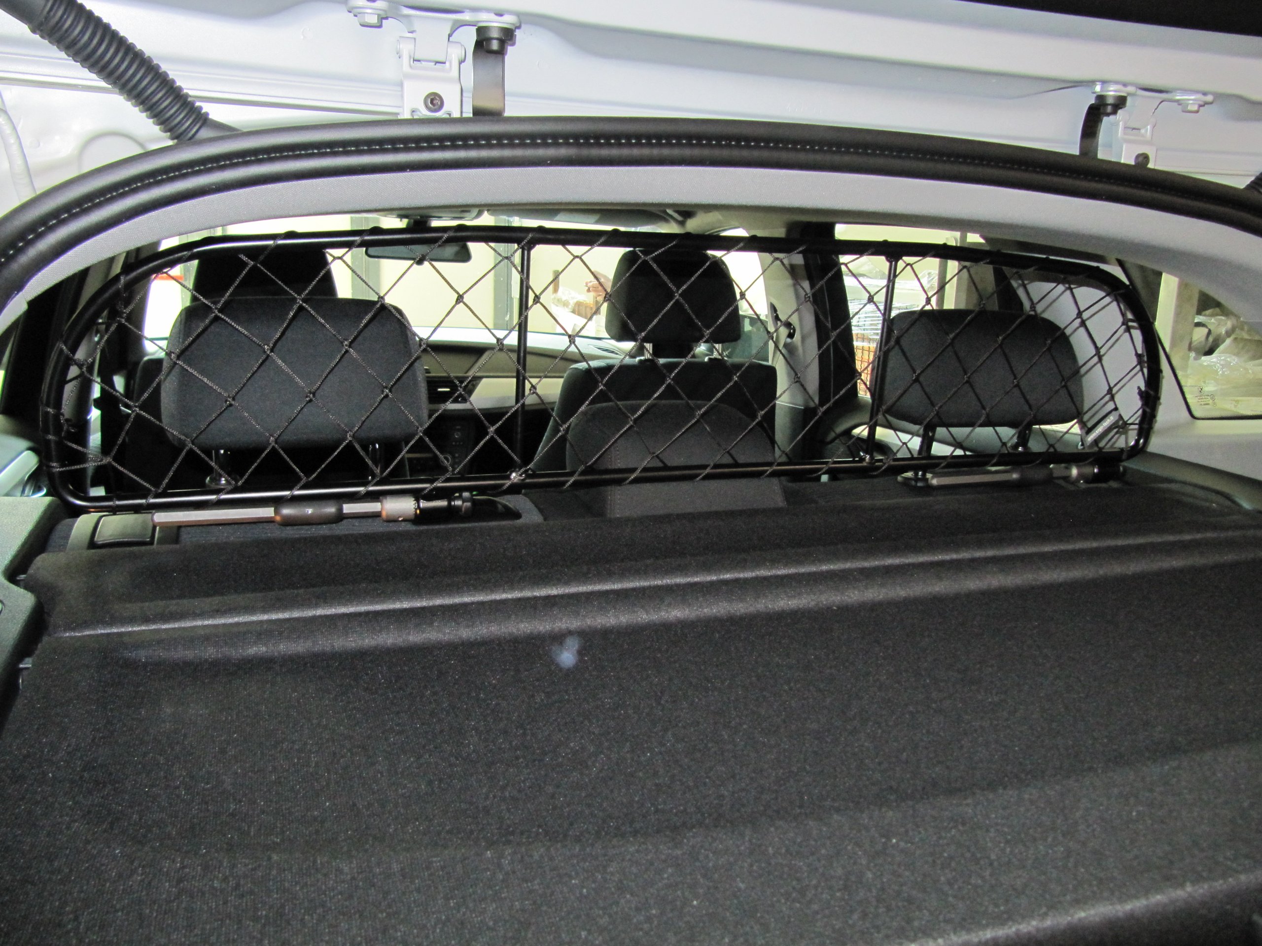 ERGOTECH Trennnetz Trenngitter Hundegitter kompatibel mit BMW X1 (2009-2015)