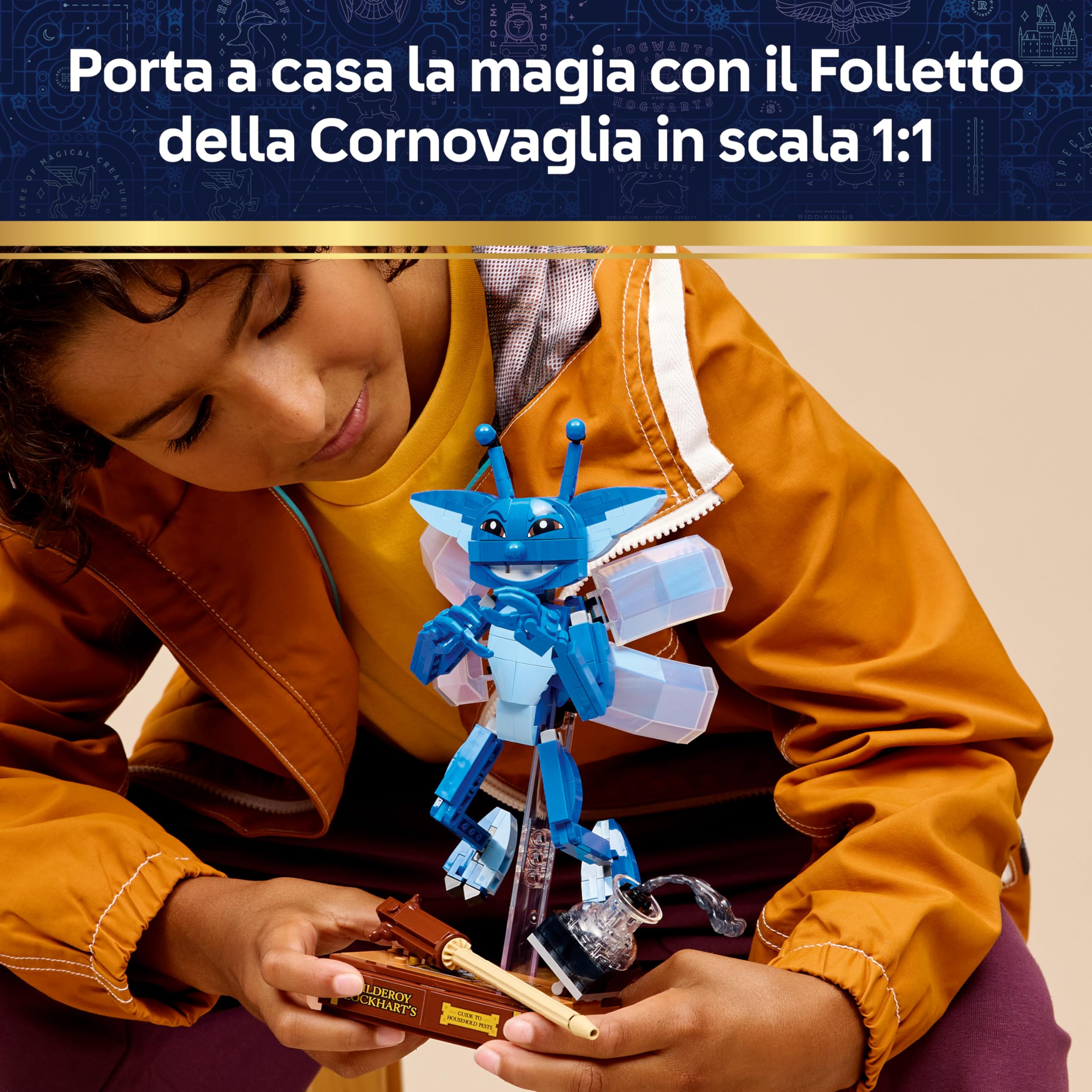 LEGO Harry Potter Folletto della Cornovaglia Giocattolo - Action Figure Decorativa per Cameretta o Scrivania con Libro e Bacchetta di Gilderoy Lockhart - Regalo per Bambine e Bambini da 8 Anni - 76461