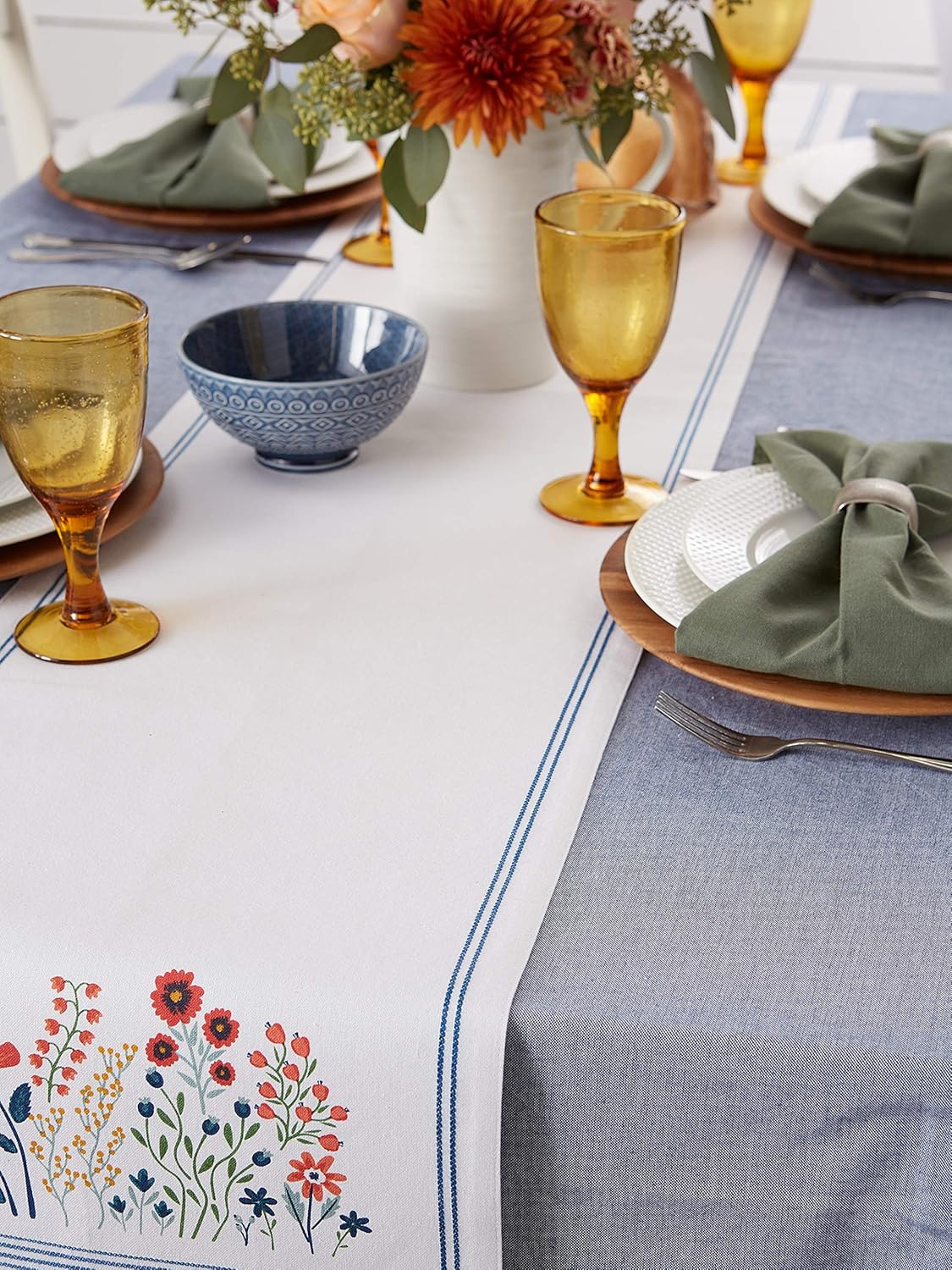 DII Table Top Décor Collection Spring & Summer Table Runner, 14x108, Flower Garden