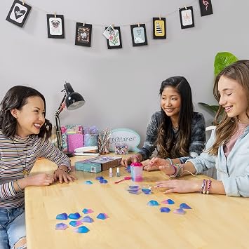 Cool Maker, Handcrafted Gem Soaps Activity Kit, Makes 8 Soaps, for Ages 8 & Up
