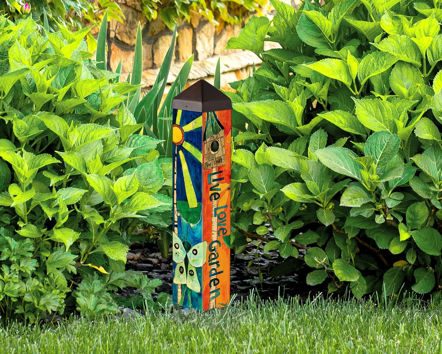 Studio M Art Pole, PVC Weather Resistant Pole with Vinyl Bowl 20 inches Tall Outdoor Decoration for Gardens, Patios, Yards, Landscaping and Birding Accessories, Live Love Garden