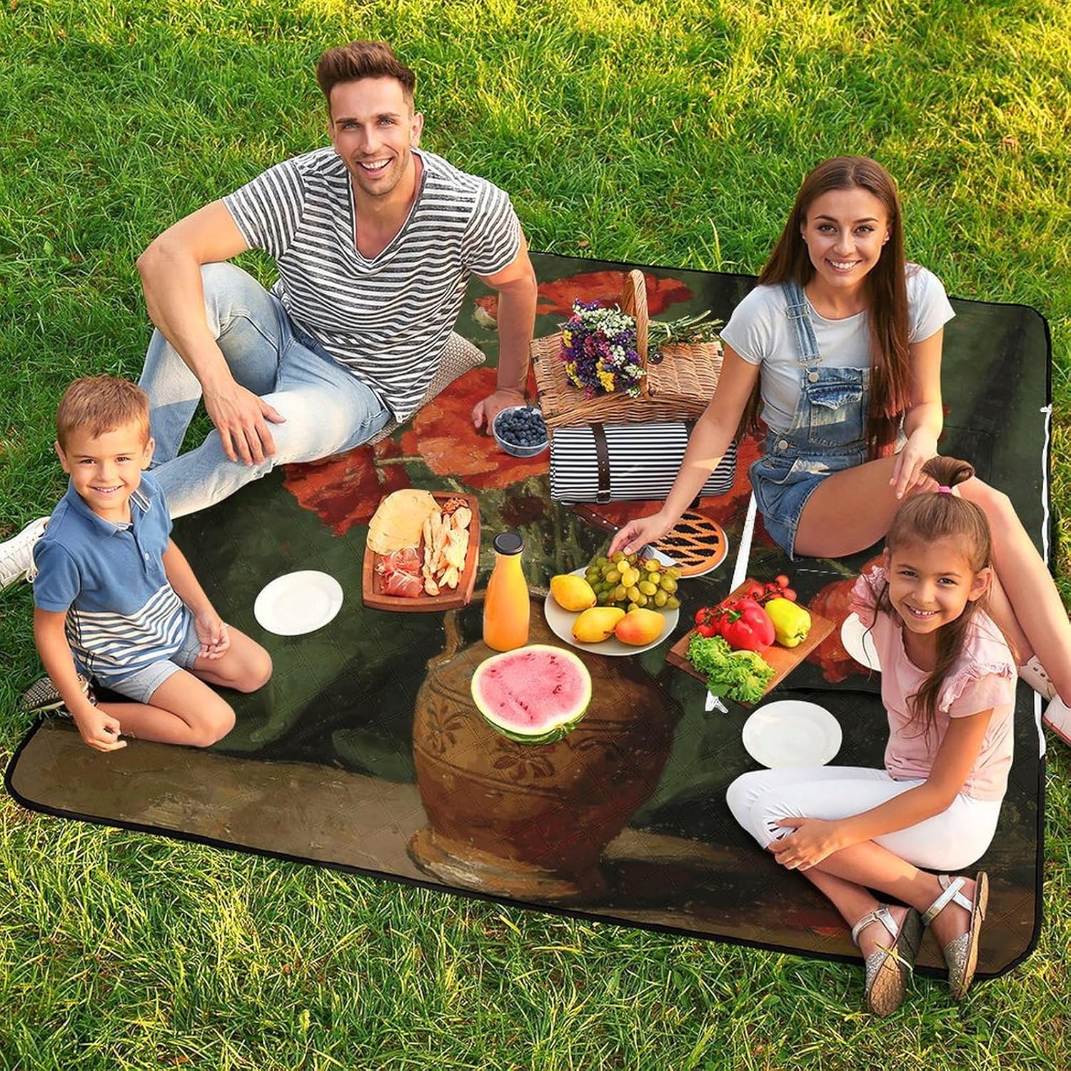 Red Poppy Flower Picnic Blanket with Zipper Water Resistant Sand Free Picnic Mat Washable Foldable Easy Carry Beach Blanket for Lawn Beach Hiking Camping