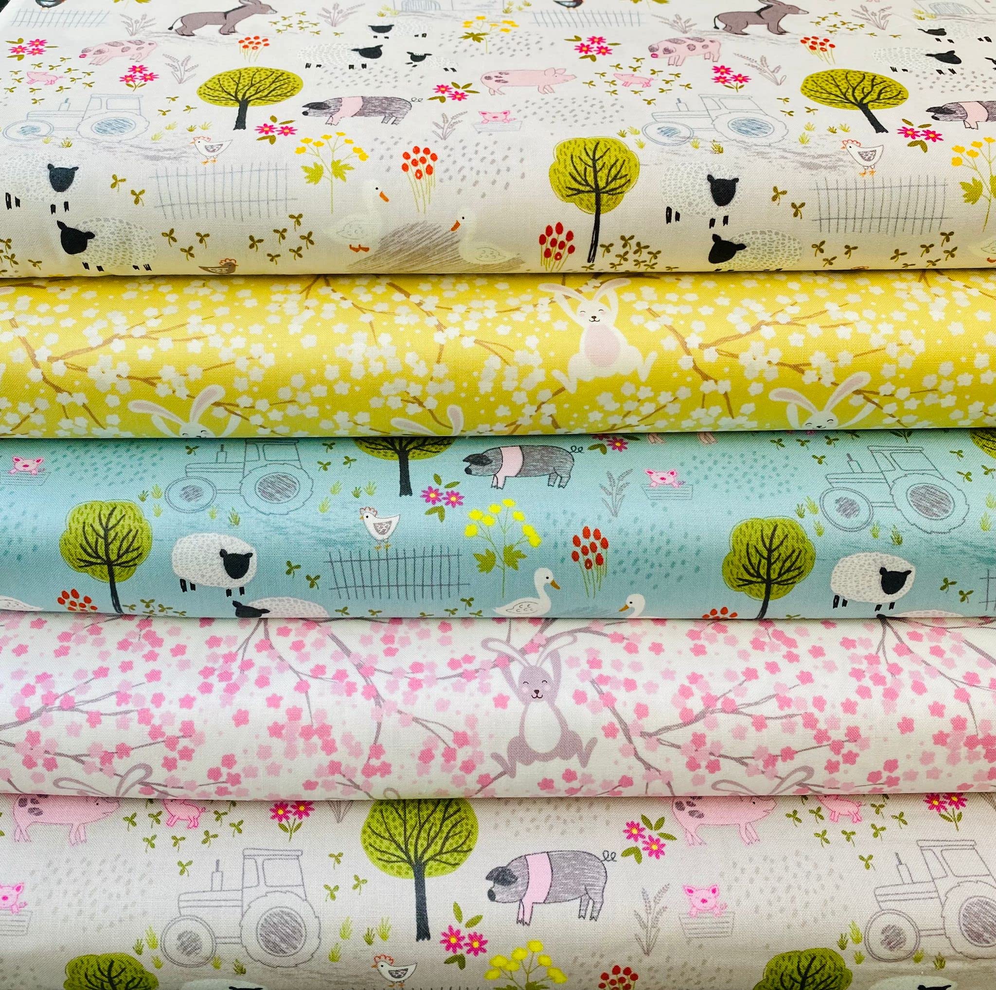 Farm Fabrics Fat Quarters - Farmyard - Lewis & Irene - 100% Quality Cotton Poplin Fabric Bundles - Sewing Quilting Bunting Dress Fabric - Simply Sew Crafty™ (Farmyard - Pack of 5)