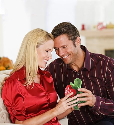 Miniatura 2 de DolliBu Peluche de tortuga marina verde con texto en inglés "I Love You", bonito animal de peluche con camisa roja y nombre, regalo personalizado