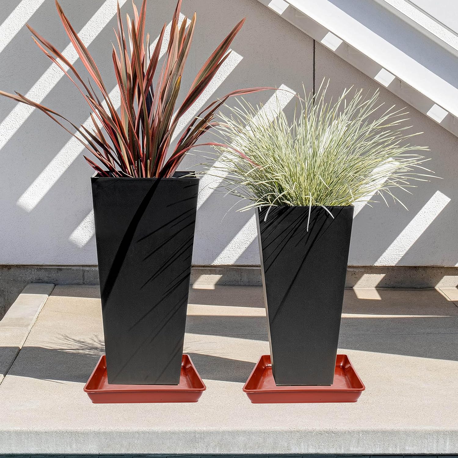 LWALRS 2 Pack Square Plant Saucer 16 Inch, Large Deep Plant Trays for Pots, Duty Plastic Plant Saucer, Heavy Duty Plant Pot Saucers, Planters for Indoors and Outdoors Plants.