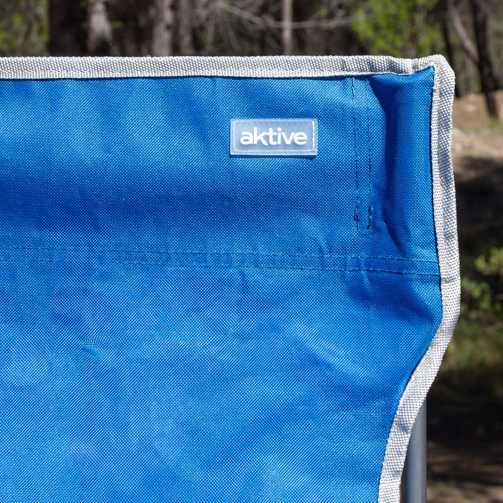 AKTIVE Pack 4 sillas Camping, 43x43x71 cm, Azul y Gris, Soporta 110 kg, Asiento Alto 40 cm, Antivuelco, Asa Transporte Lateral, Plegado Compacto, Sin Tubo Delantero (85563)