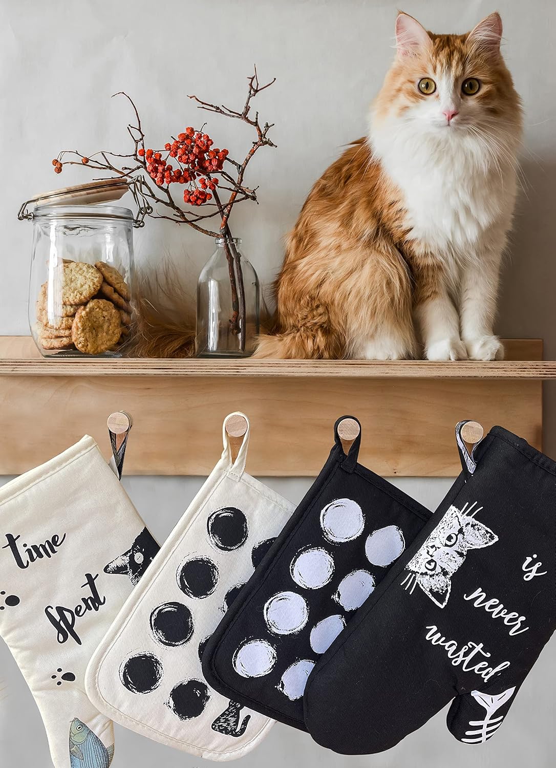 Cotton Oven Mitts and Pot Holders 4 PCS Kitchen Set,Cats Print (Ivory Black 4-Packs)