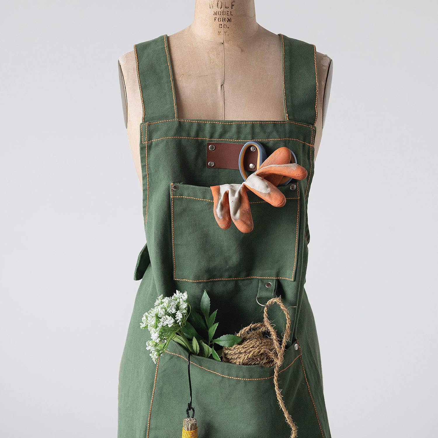 Cotton Canvas Cross Back Apron with Pockets & Rivets, Green