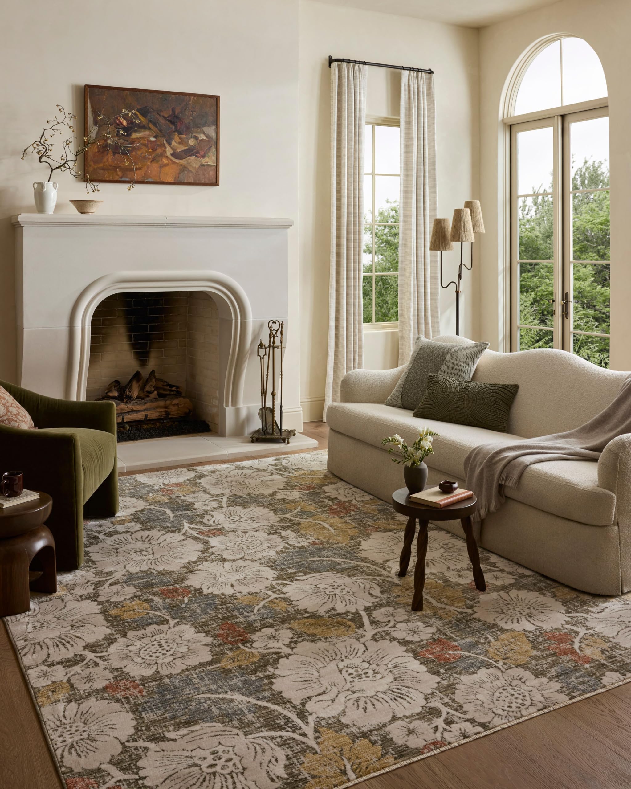 Loloi Eileen Collection ELE-03 Olive/Multi 5'-1" x 7'-6" Fringe Area Rug