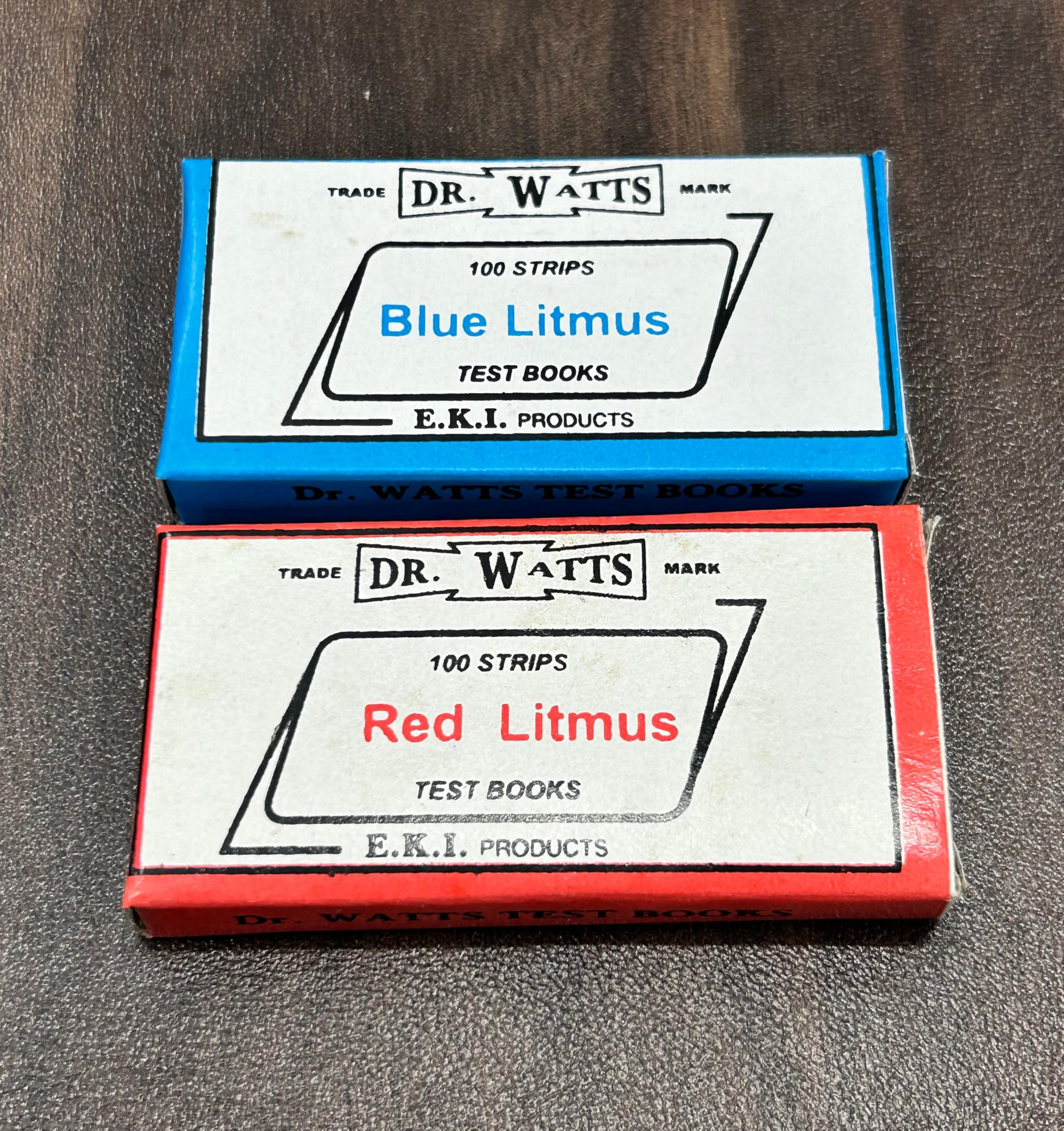 DT Science House Litmus Paper Test Strips, 200 Pieces (100 Blue, 100 Red) for Testing Acid and Base Solutions, Laboratory Scientific Experiment-picture-26