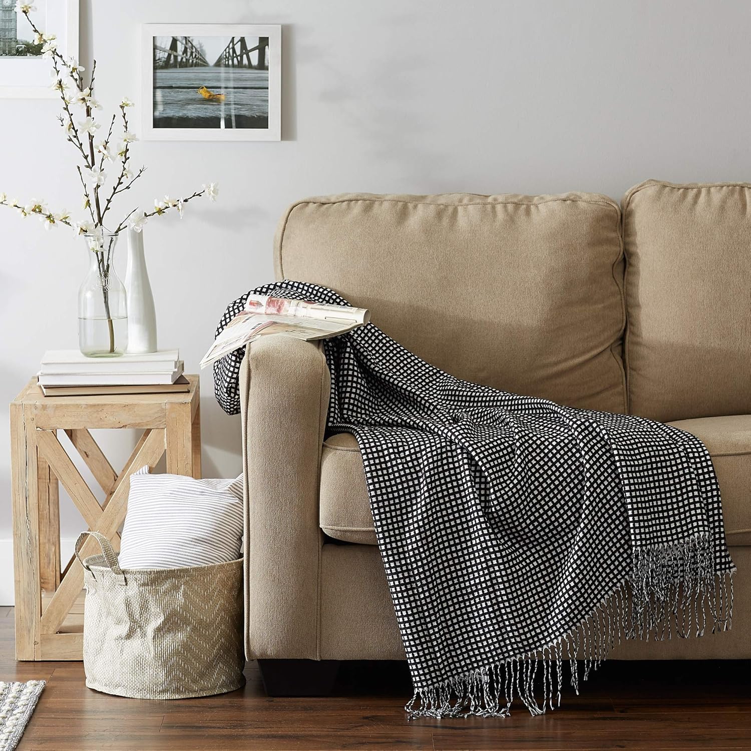 Chic Black & White Waffle Knit Acrylic Throw 50x60 inches