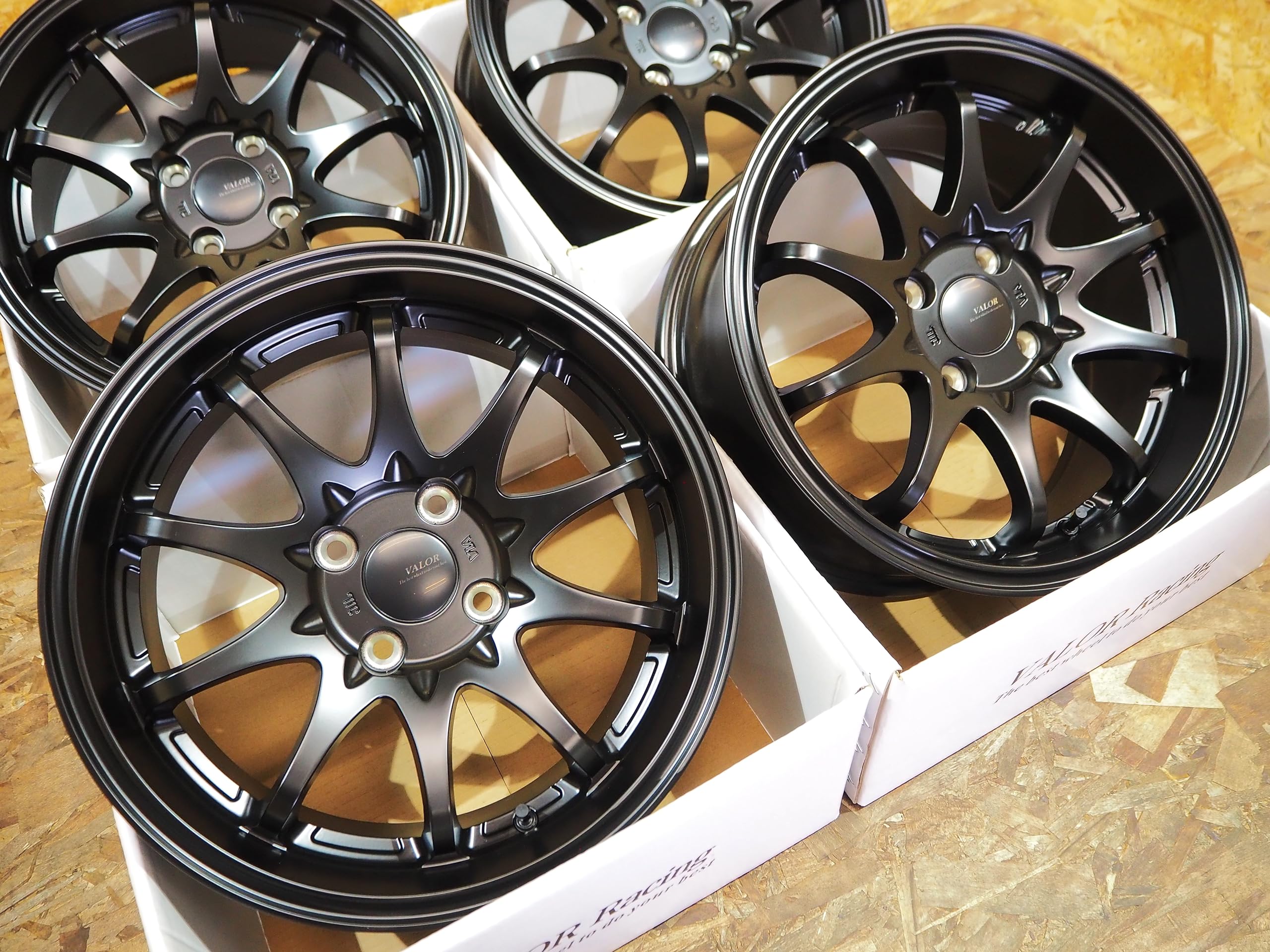 Amazon | VALOR Racing SXR 10本スポーク 15インチ 7.0J +30 4H100