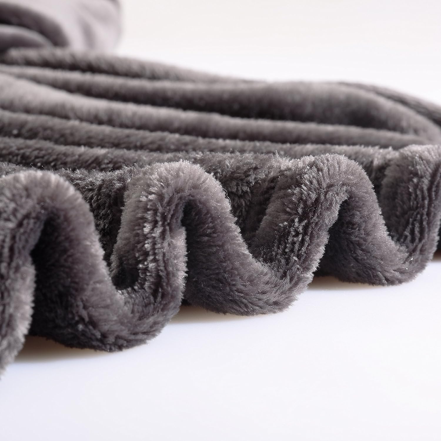 Reafort Ultra Soft Flannel Fleece All Season Light Weight Living Room/Bedroom Warm Throw/Blanket(Dark Grey, Full/Queen 90"X90")