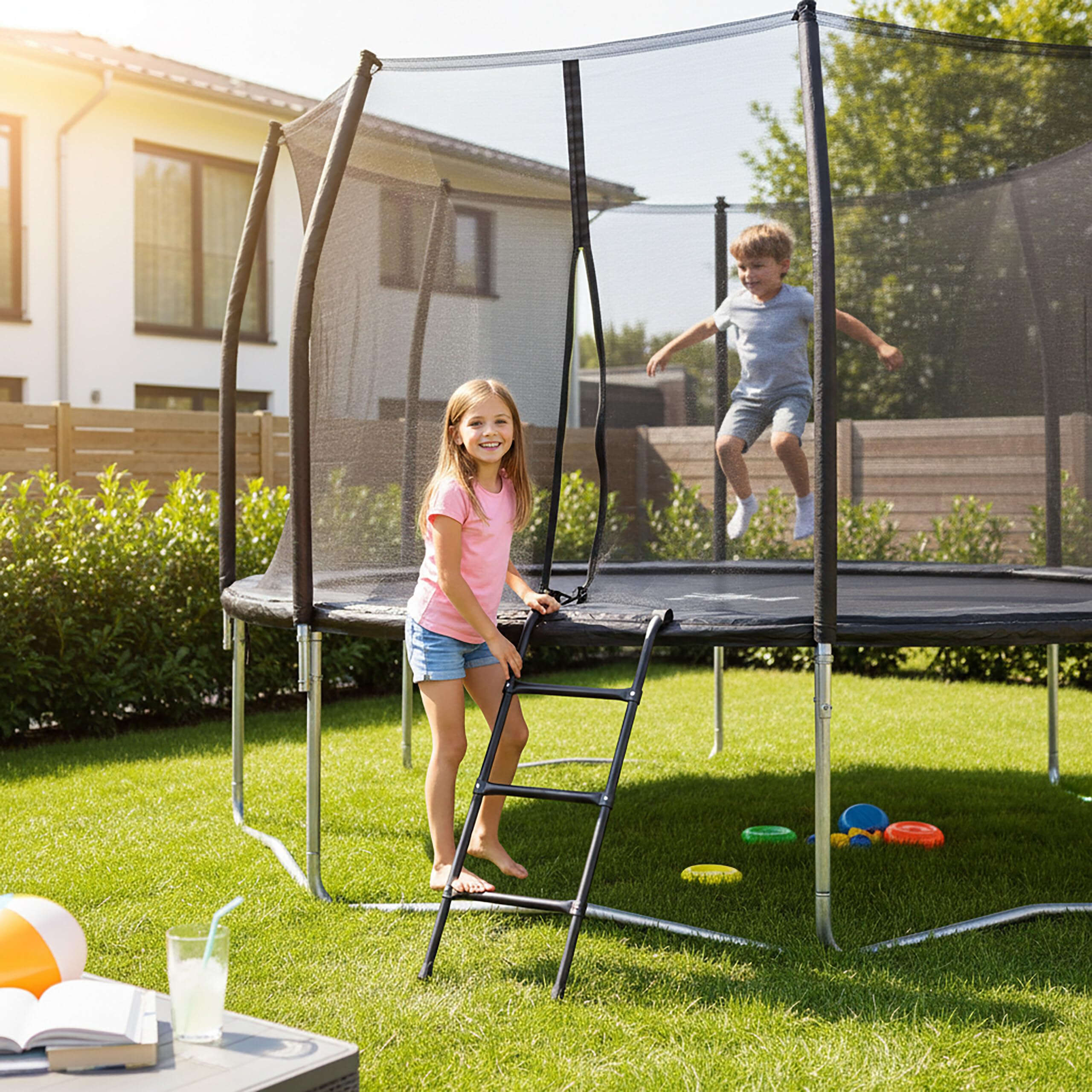 Relaxdays Scala per Trampolino, HxB: 96 x 38 cm, da agganciare, 3 gradini, Universale, Acciaio, Nera