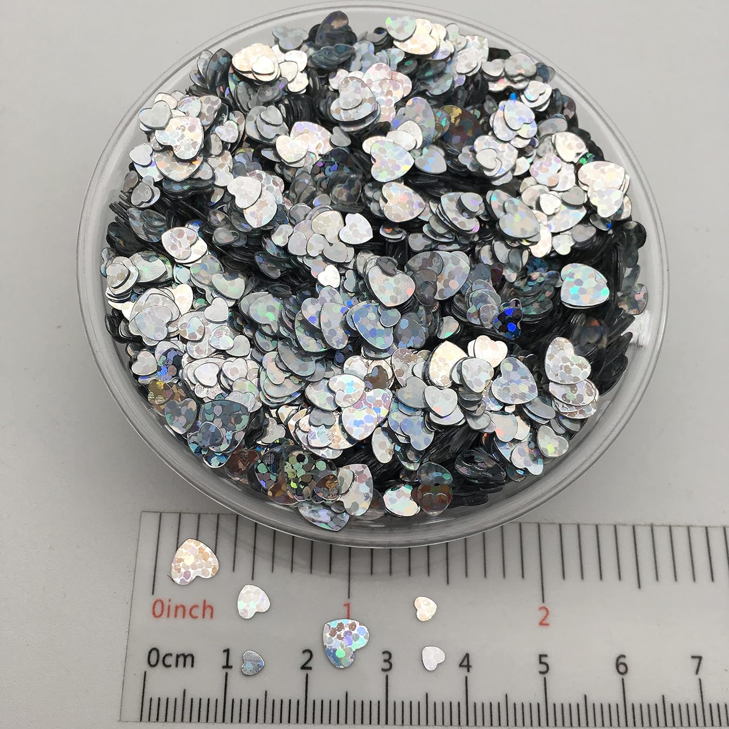 PVC Sequins,3mm 4mm 6mm Heart PVC Loose Sequin Glitter Paillettes for Nail Art Manicure Wedding Confetti Ornament Crafts Accessory (Color : Red) (Color : Red, Size : One Size)