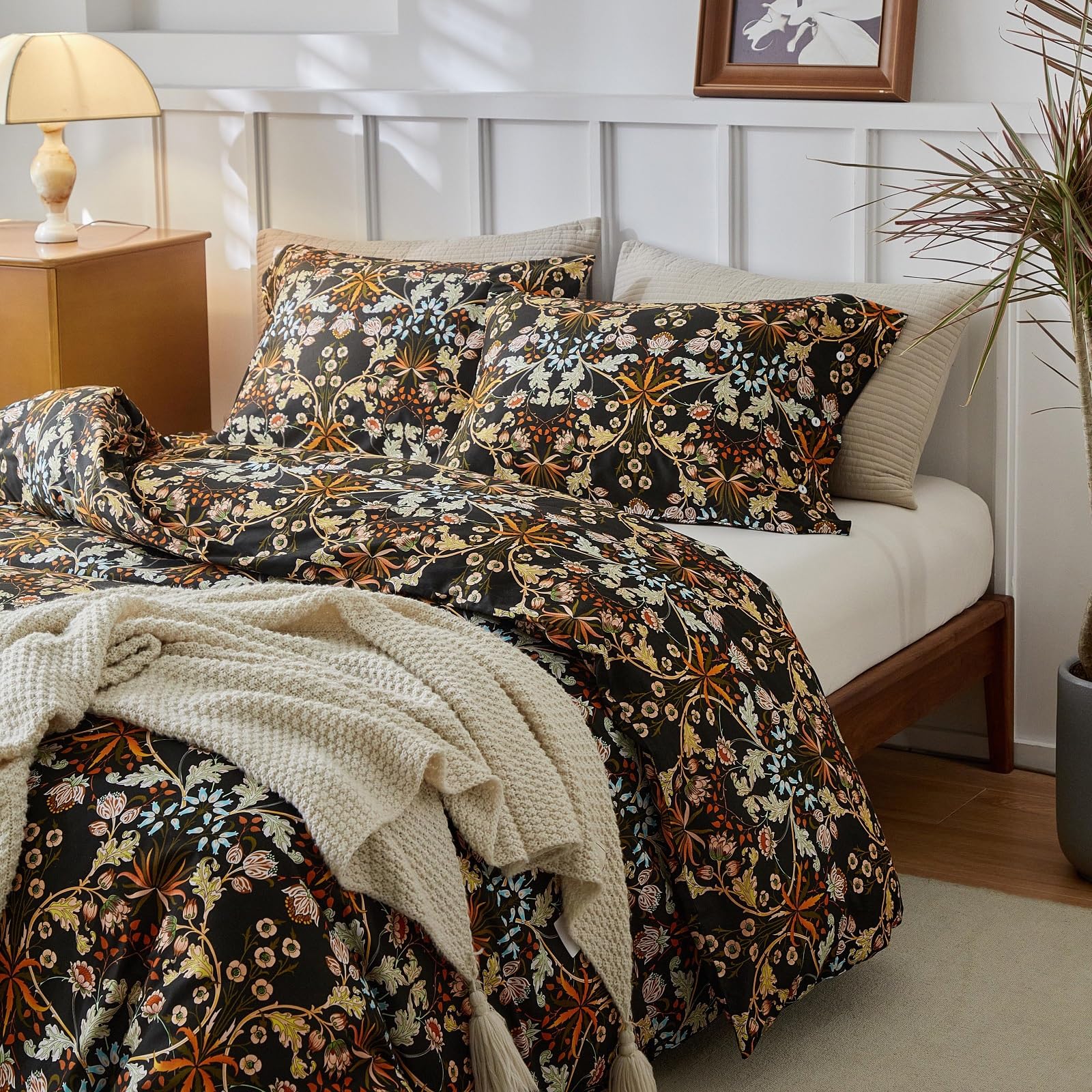 Vintage Floral Comforter Set Twin XL Botanical Flowers Pattern Paisley Comforter with 2 Pillowcases Soft Fluffy Lightweight Floral Bedding Set Vibrant Bohemian Flowers Comforter Set for All Seasons — image 1