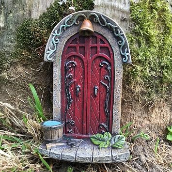 Miniature Pixie, Elf, Fairy Door - Tree Garden Home Decor - Fun Quirky Gift Figurine - H9cm