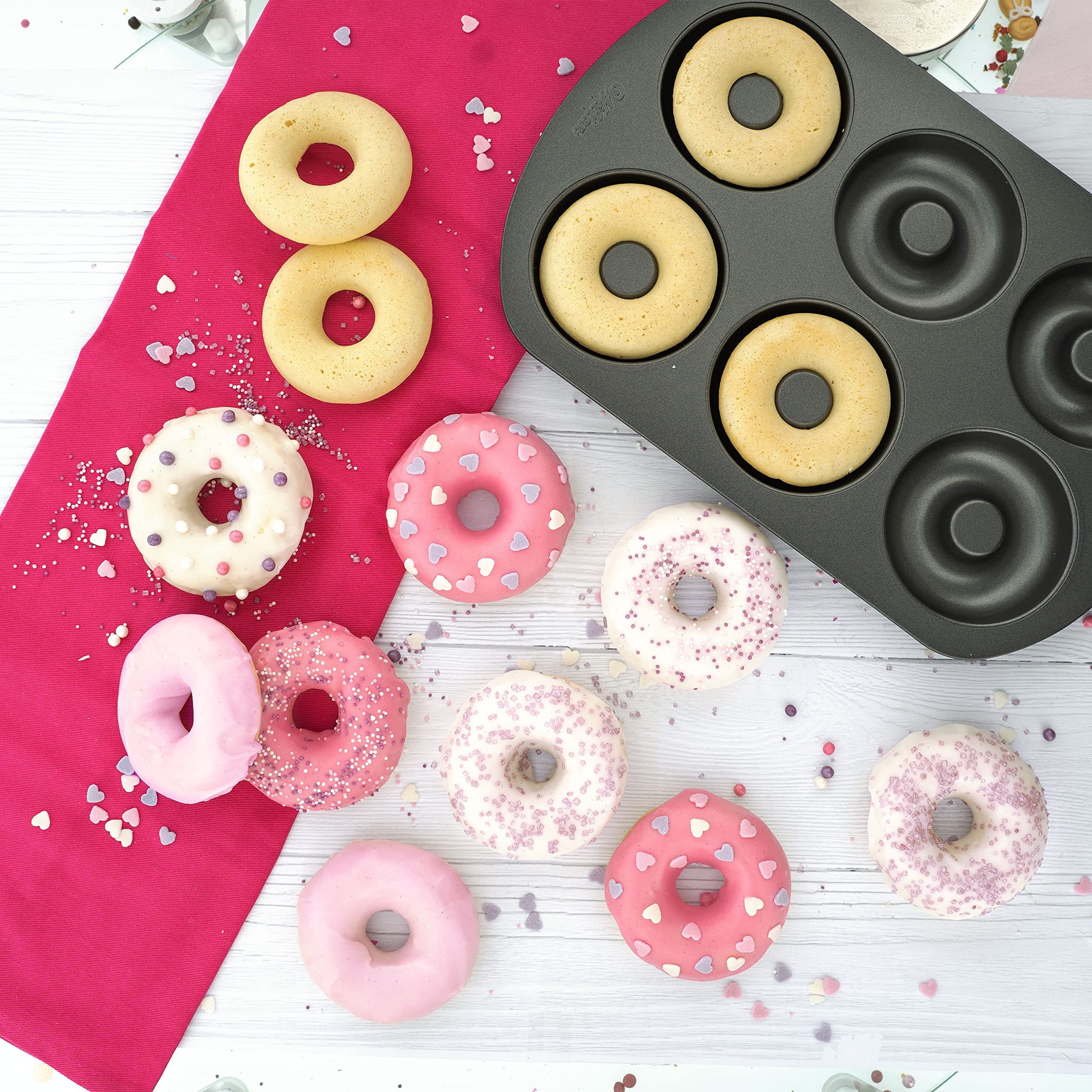 Günthart BackDecor 8 Streudekor Passion | sortiert 150 g/Stück | aus Zucker | Motive: Herzen, Perlen, Glitzer-Zucker | geeignet zur Dekoration von Süßspeisen