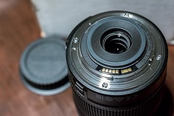 Canon 18-135mm f/3.5-5.6 EF-S is STM Lens New
