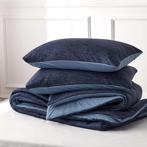 Miniatura 7 de Bedsure Juego de edredón Cal King, juego de cama refrescante y cálido, edredón reversible azul marino para todas las estaciones, 3 piezas, 1 edredón