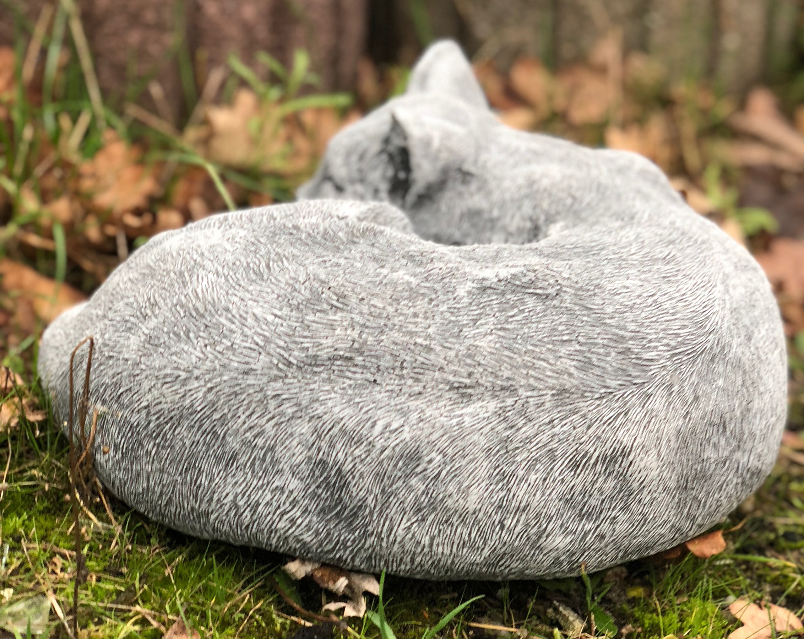 stoneandstyle Steinfigur Kater Carlos schlafend Katze frostfest wetterfest Gartenfigur