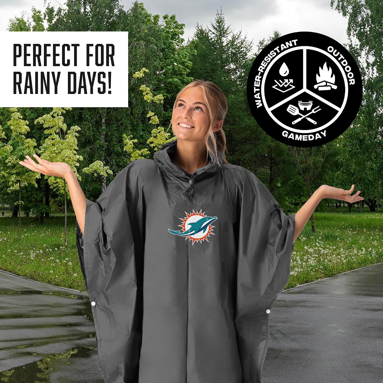 Northwest NFL Rain Poncho, Water Resistant Hooded Pullover with Mesh Bag, Lightweight Adult Stadium Gear, 44 x 49 in