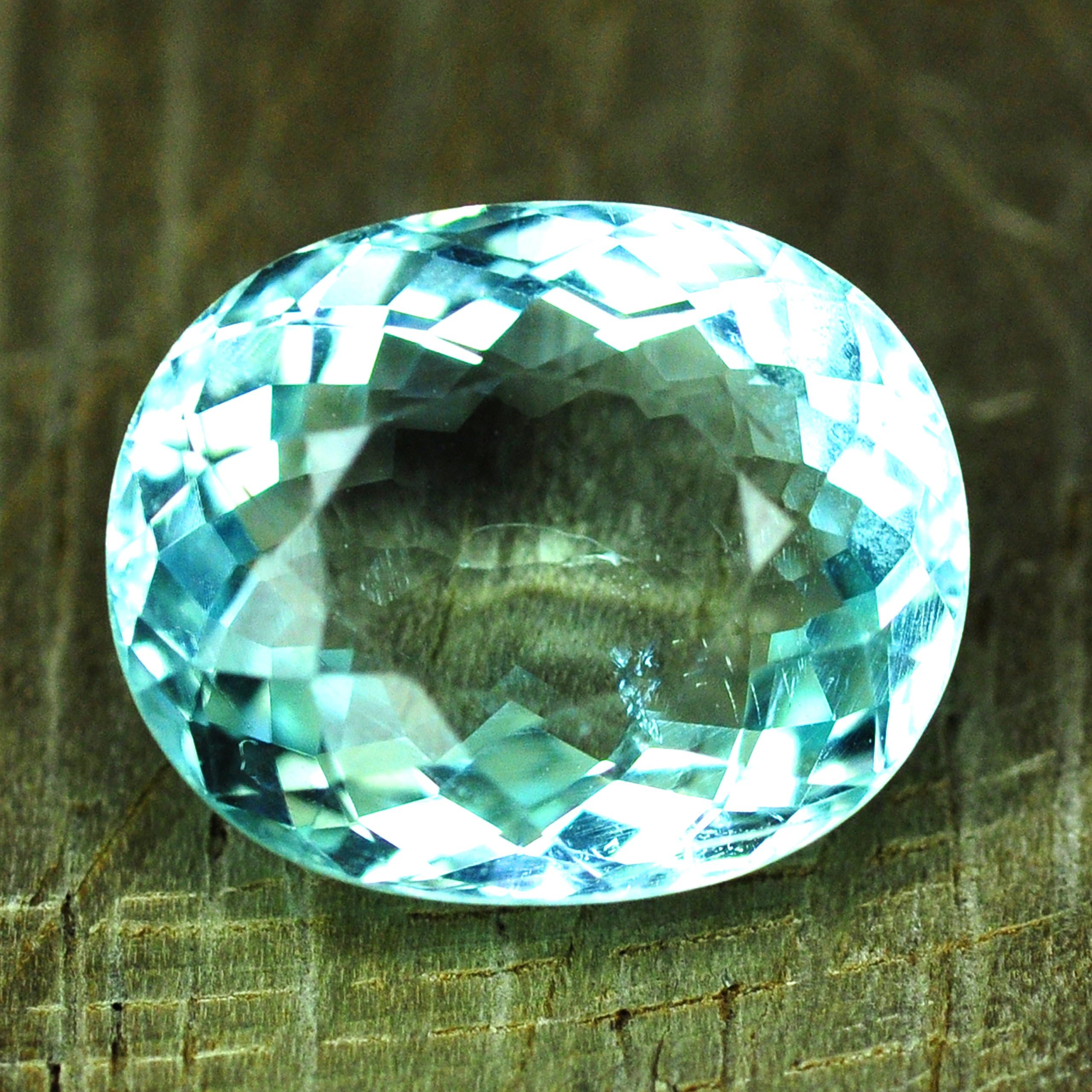 spazies 6.5 cts natural neon light blue almost flawless paraiba tourmaline