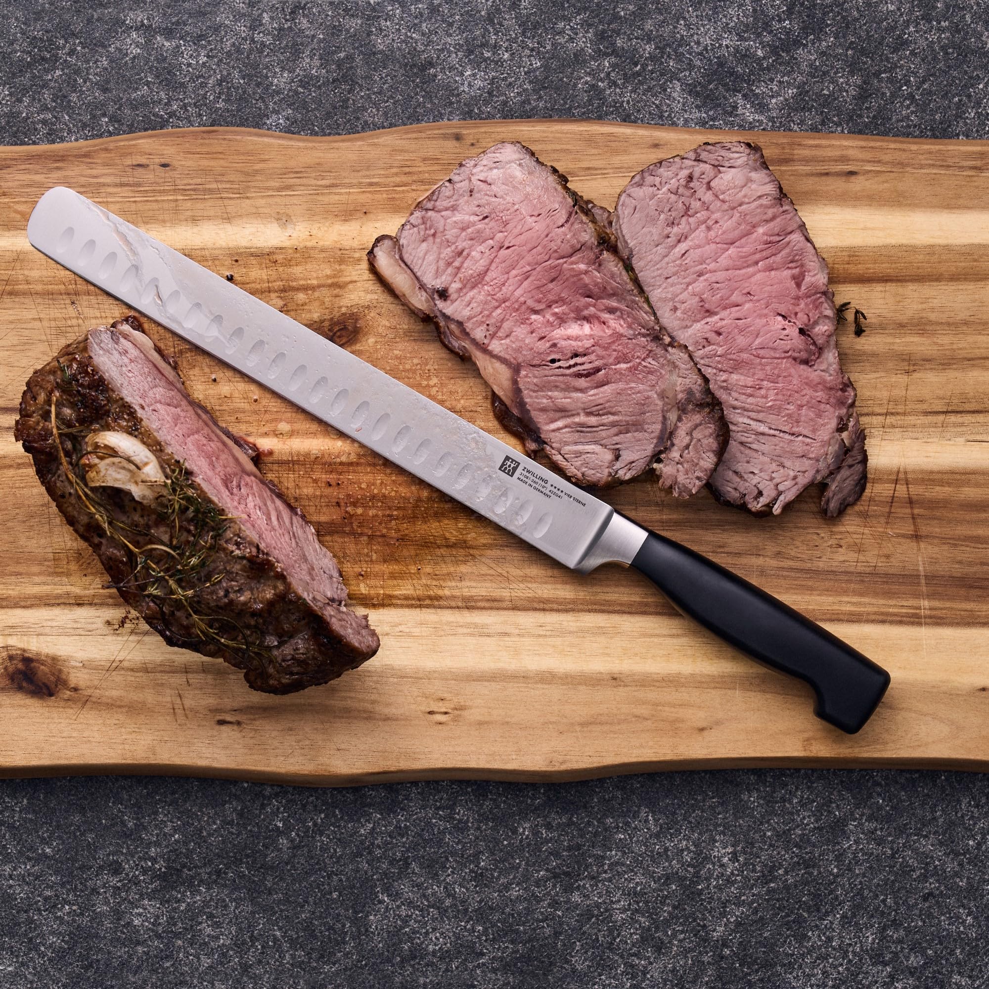 ZWILLING J.A. HENCKELSカービングセット 鹿の角 Zwilling J.A. Henckels Twin Four Star 10-Inch High-Carbon