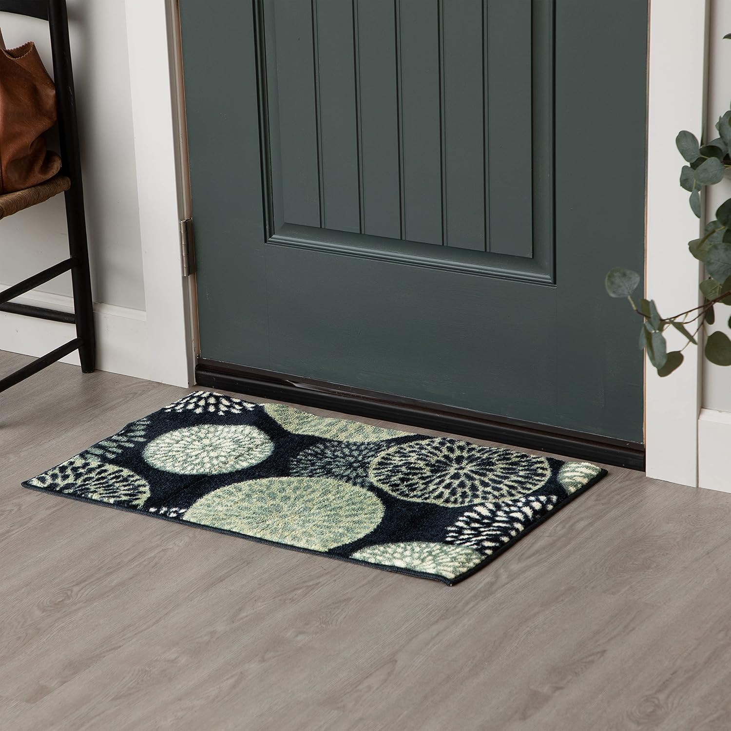Mohawk Home Blue Aurora Foliage Friends Floral Medallions Area Rug (1'8"x2'10")