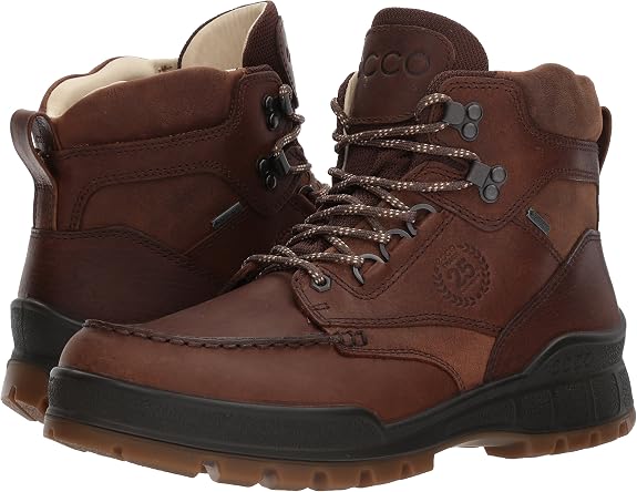 Amazon.com: Ecco Track 25 Premium Botas de invierno para hombre : Ropa,  Zapatos y Joyería