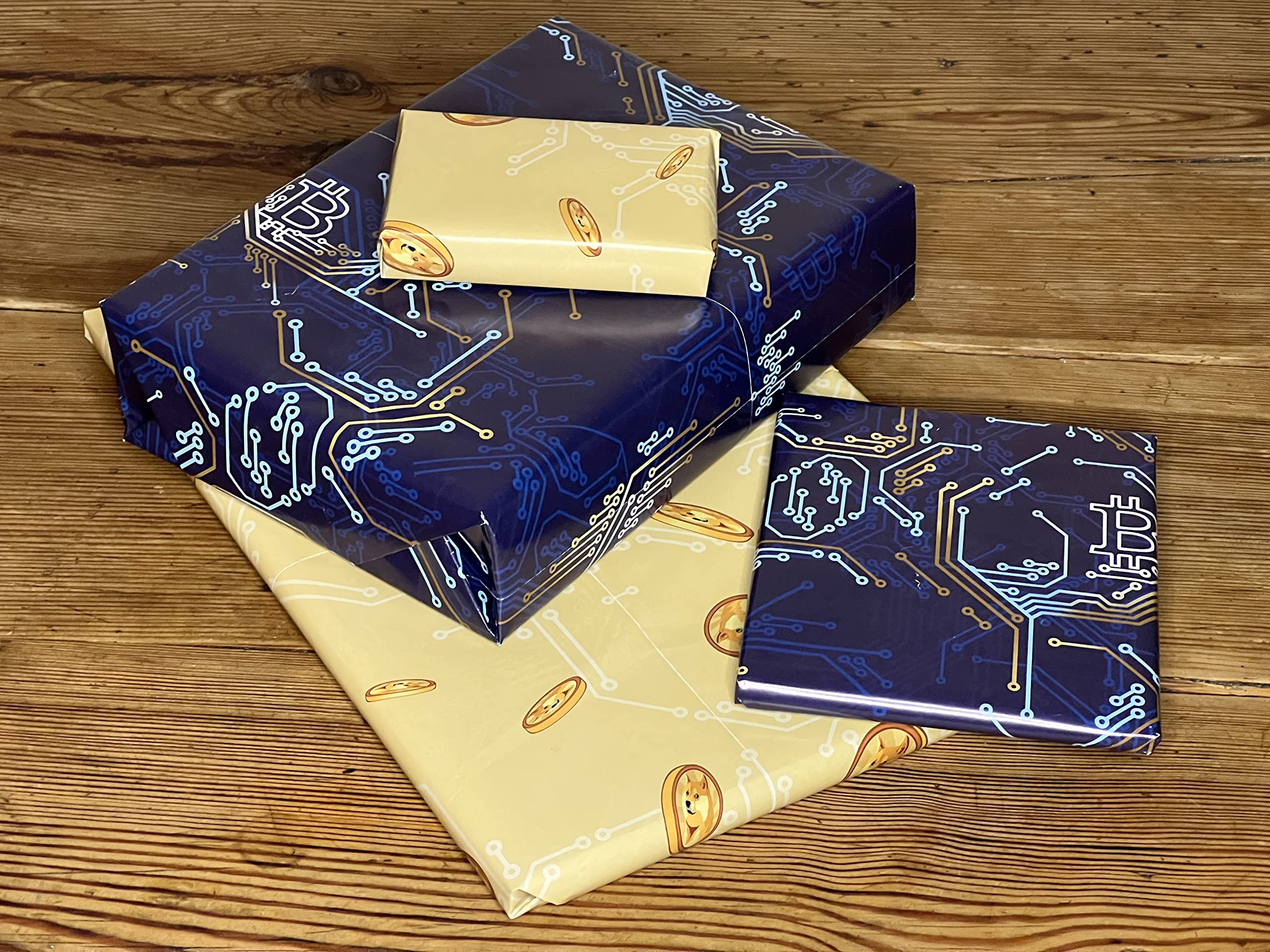 Wrapping Paper Nerds Bitcoin Doge Coin Shiba Inu Crypto - 30 x Adhesive  Dots - Geeks Crypto Extraordinary Double-Sided 5 x Sheets 42 x 59 cm Folded  Birthday Premium Sustainable : Amazon.de: Everything Else