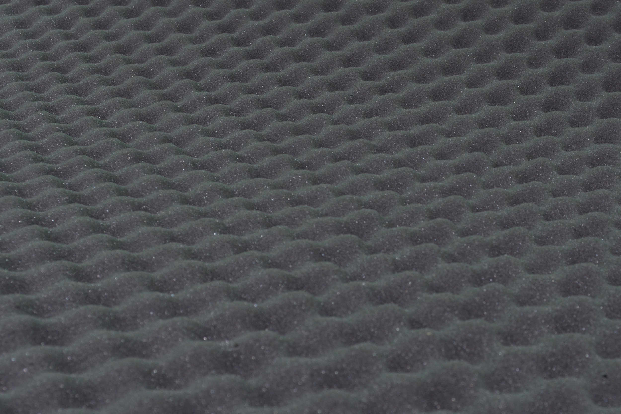 Keyhelm | Pannelli Fonoassorbenti Bugnato | 100x100x3 cm D25 Grigio antracite | Pacco da 10 (10 mq) | Correzione Acustica medio-alte frequenze | Studi di registrazione