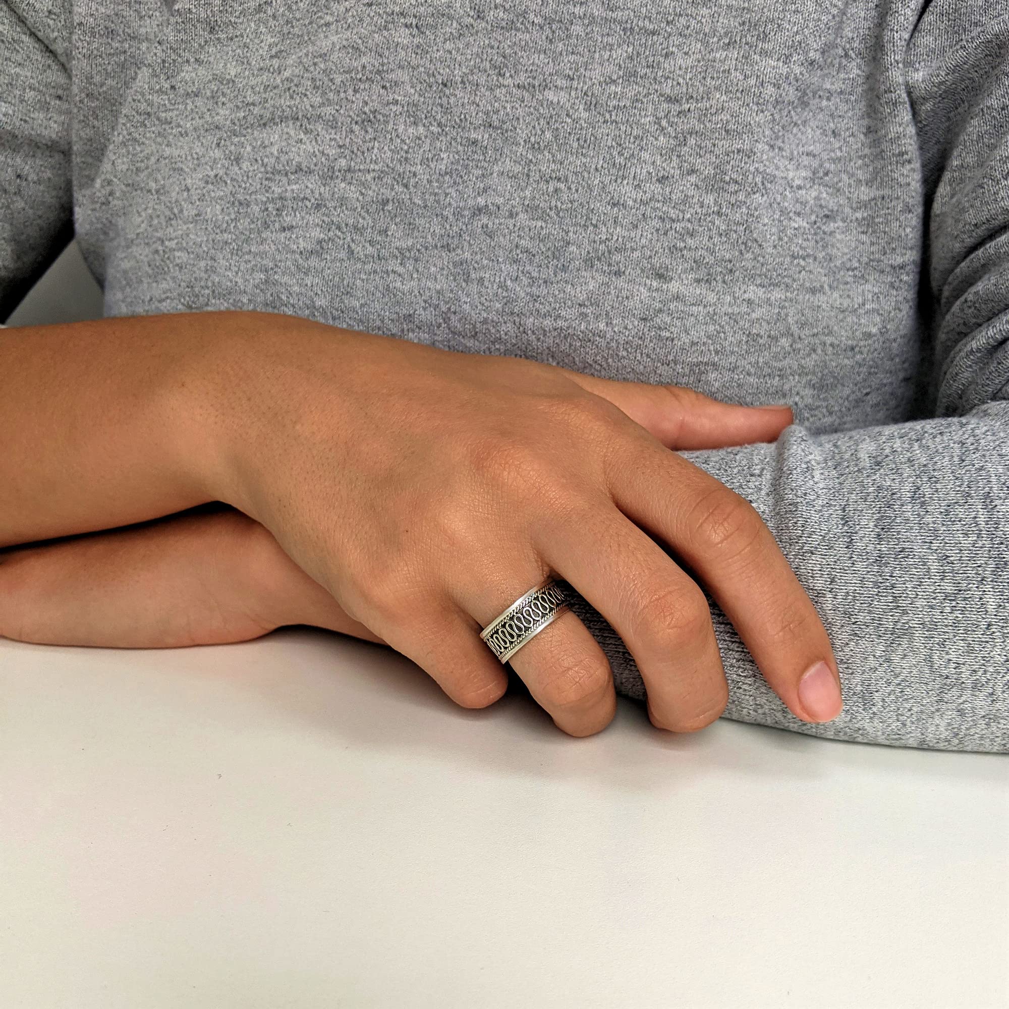 Silverly Anillo Plata de Ley Borde Plano Volutas Estilo Bali | Anillo Plata 925 Diseño Ondulado Mujer | Banda Ancha Plana Ondulada Hombre | Joyería Boho Unisex | Anillos Promesa Pareja