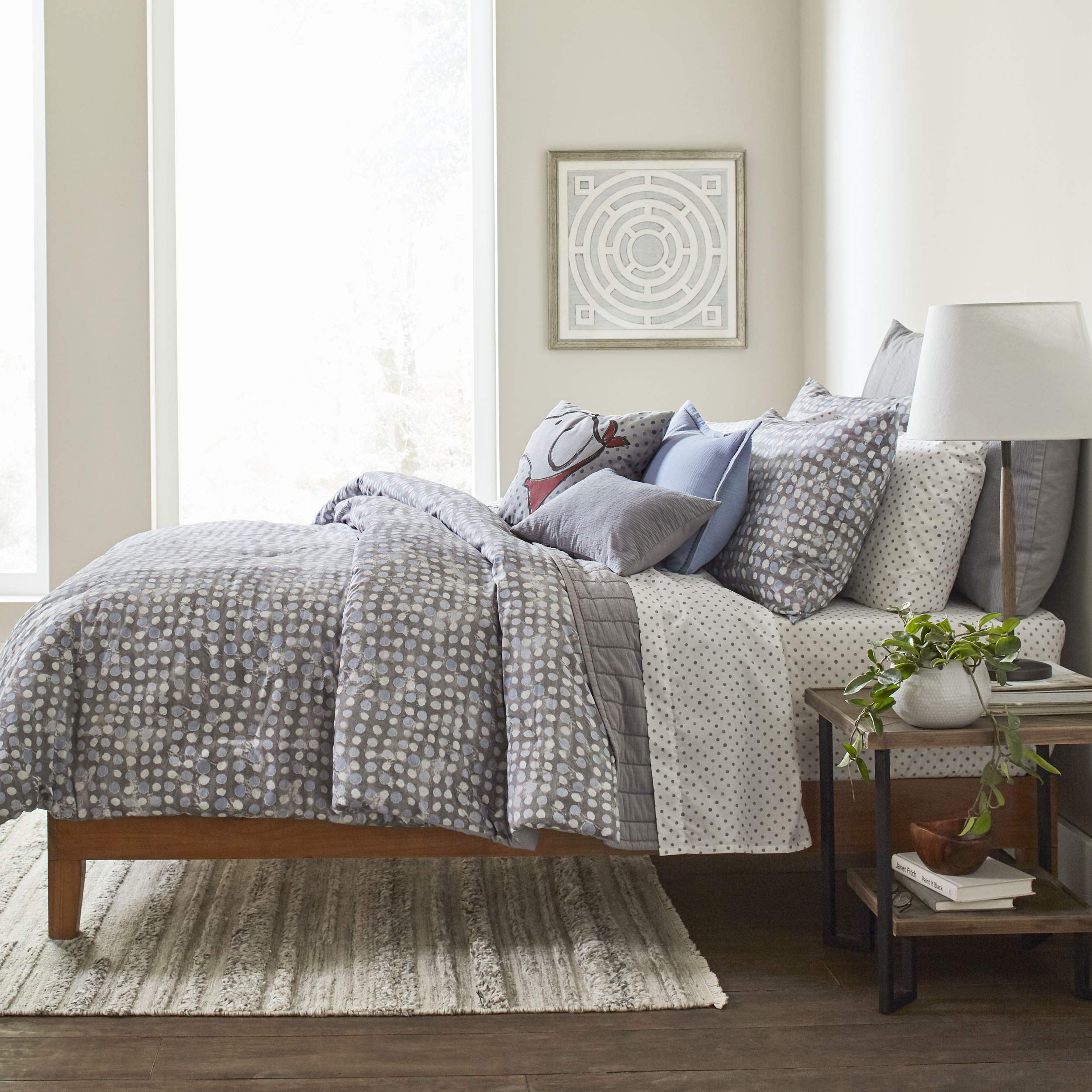 ED Ellen DeGeneres Soledad Comforter Set, King, Grey