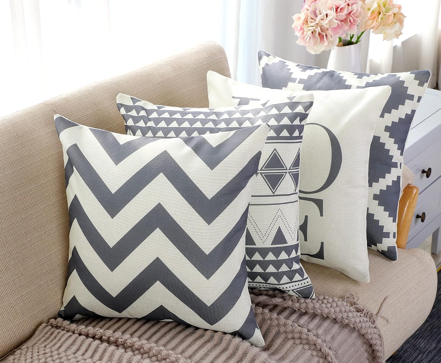 SUNMANT 4PCS Grey and White Throw Pillow Covers 18x18, Square Cream Large Throw Pillow Cover Modern Geometric Decorative Linen for Sofa Couch Chair Bed Living Room Farmhouse Decor Home Gifts, Grey 45