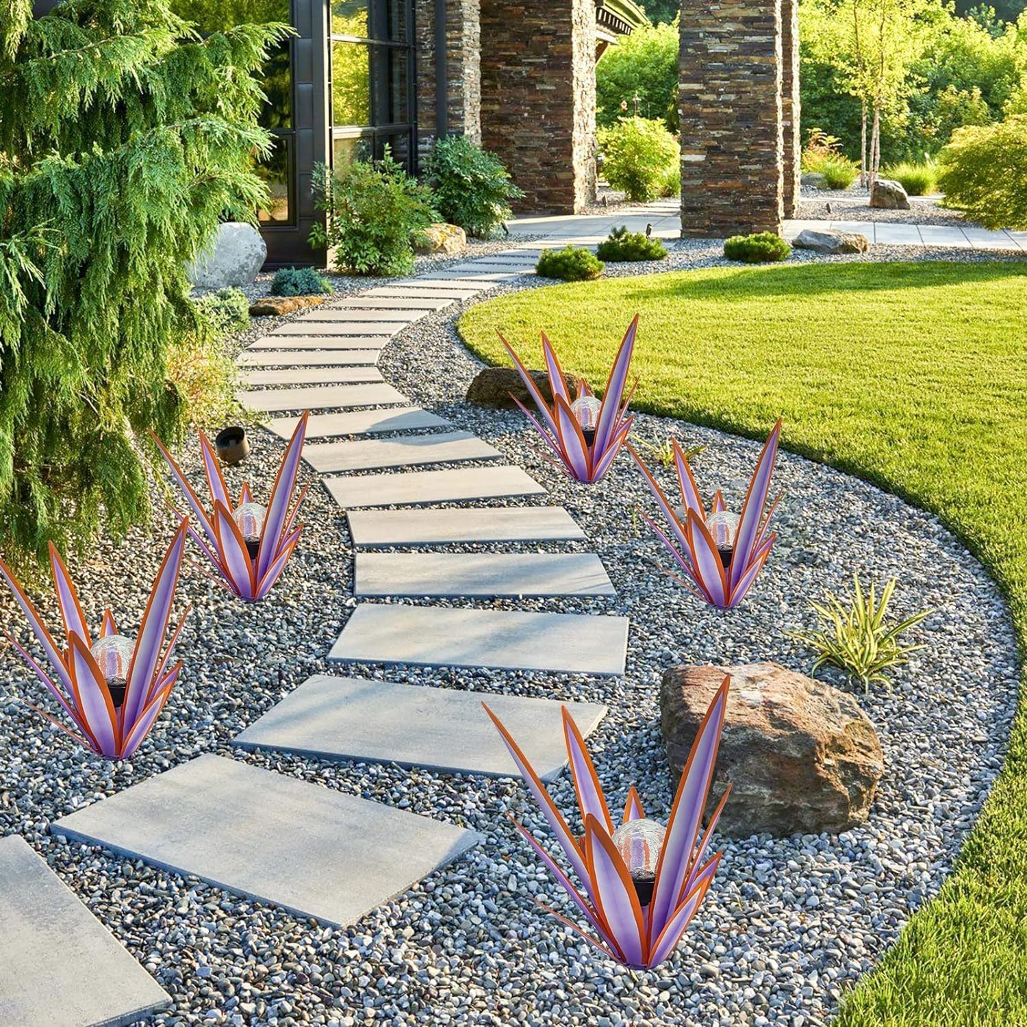 Metal Agave Plant Garden Art, 2 Pack Tequila Rustic Sculpture, Rustic Metal Agave Plants Garden Lawn Home Ornaments, for Yard Stakes, Garden Figurines, Outdoor Patio (2 PCS Purple with Light)
