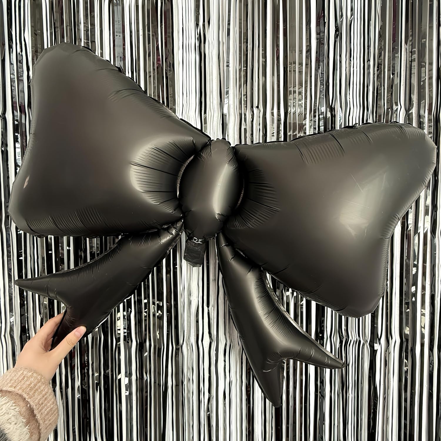 5Pcs Black Bow Balloons Decorations/Suitable for Retro Classic Party/Gothic Style Party/Luxurious Palace Princess Party/Black Wedding Party Decorations