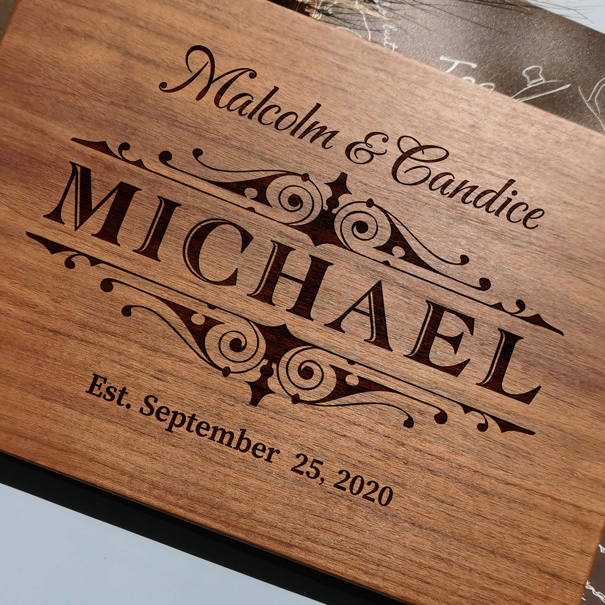 Personalised Cutting Board for Wedding, Anniversary, Housewarming, Holiday, Ideal Custom Gifts for Thanksgiving Day, Christmas, New Year