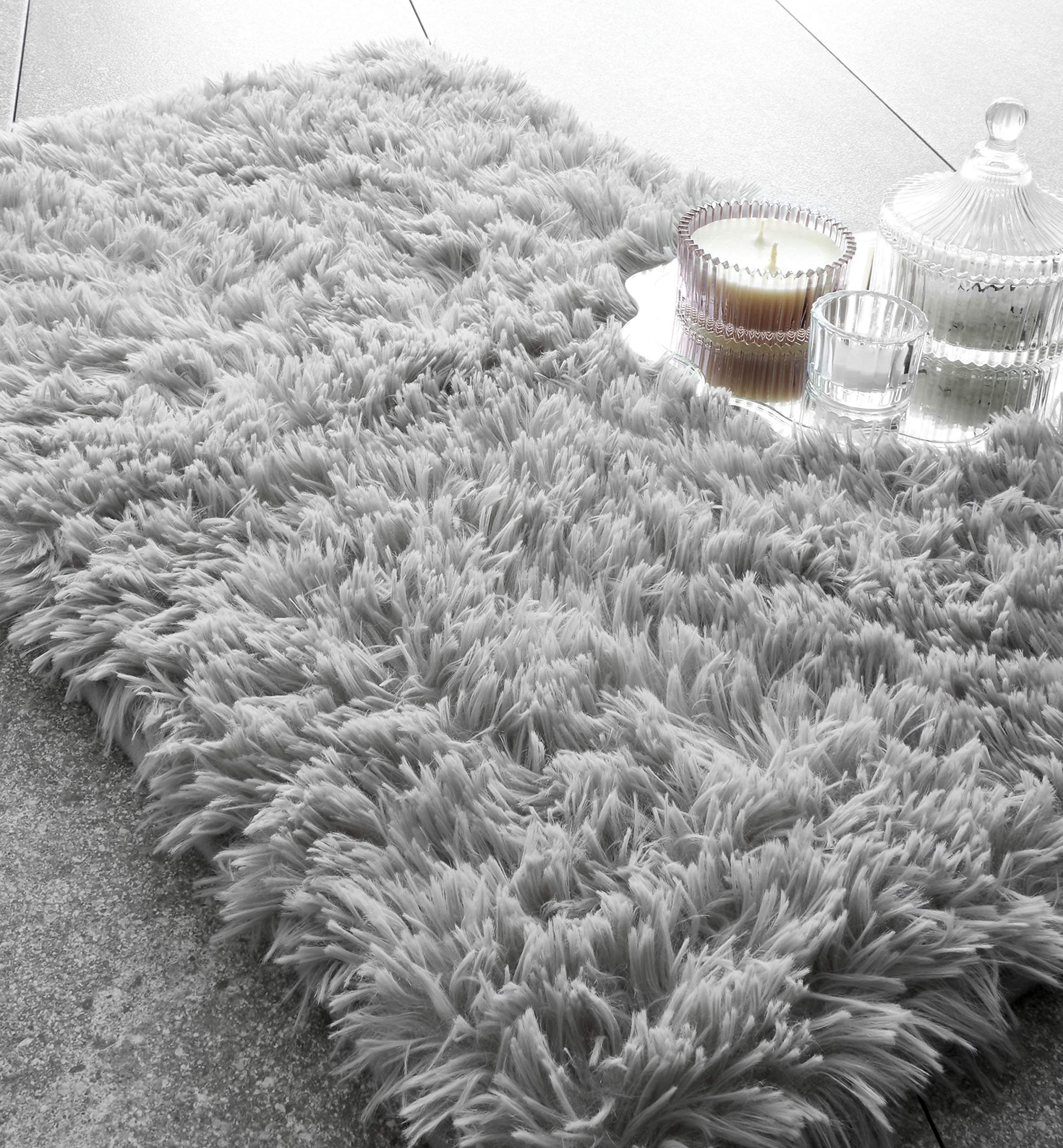 Catherine Lansfield Silver 'Cuddly' Deep Pile Faux Fur Bath Mat In